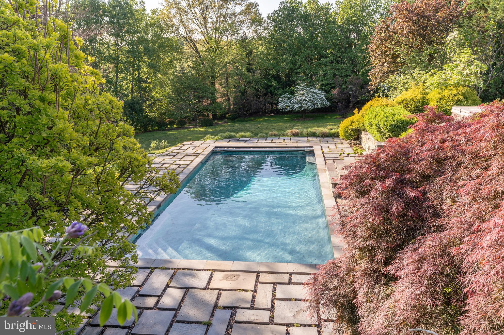 CHESTERBROOK WOODS - Residential