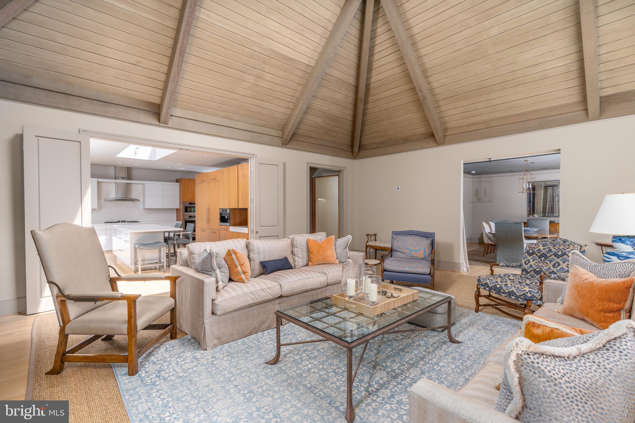 CHESTERBROOK WOODS - Residential