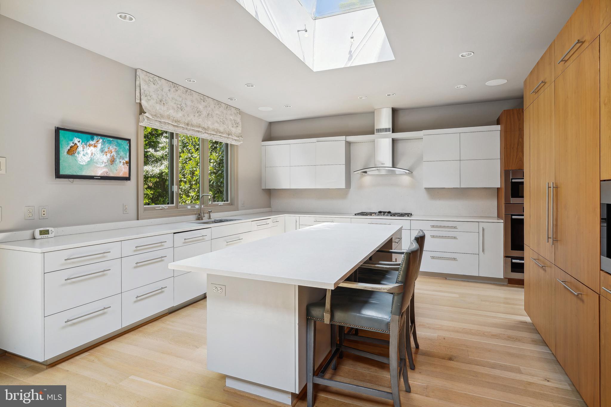 CHESTERBROOK WOODS - Residential