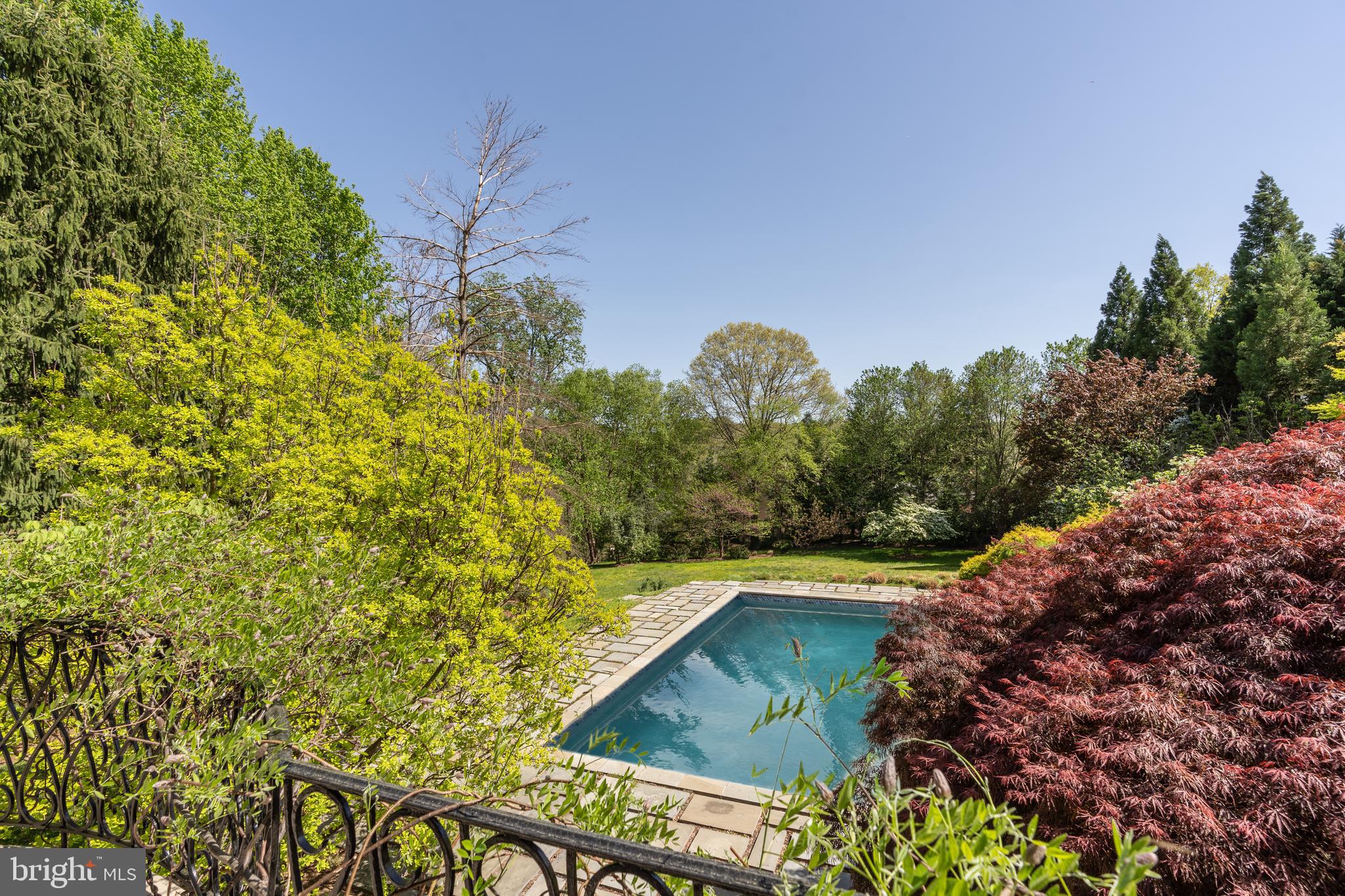 CHESTERBROOK WOODS - Residential