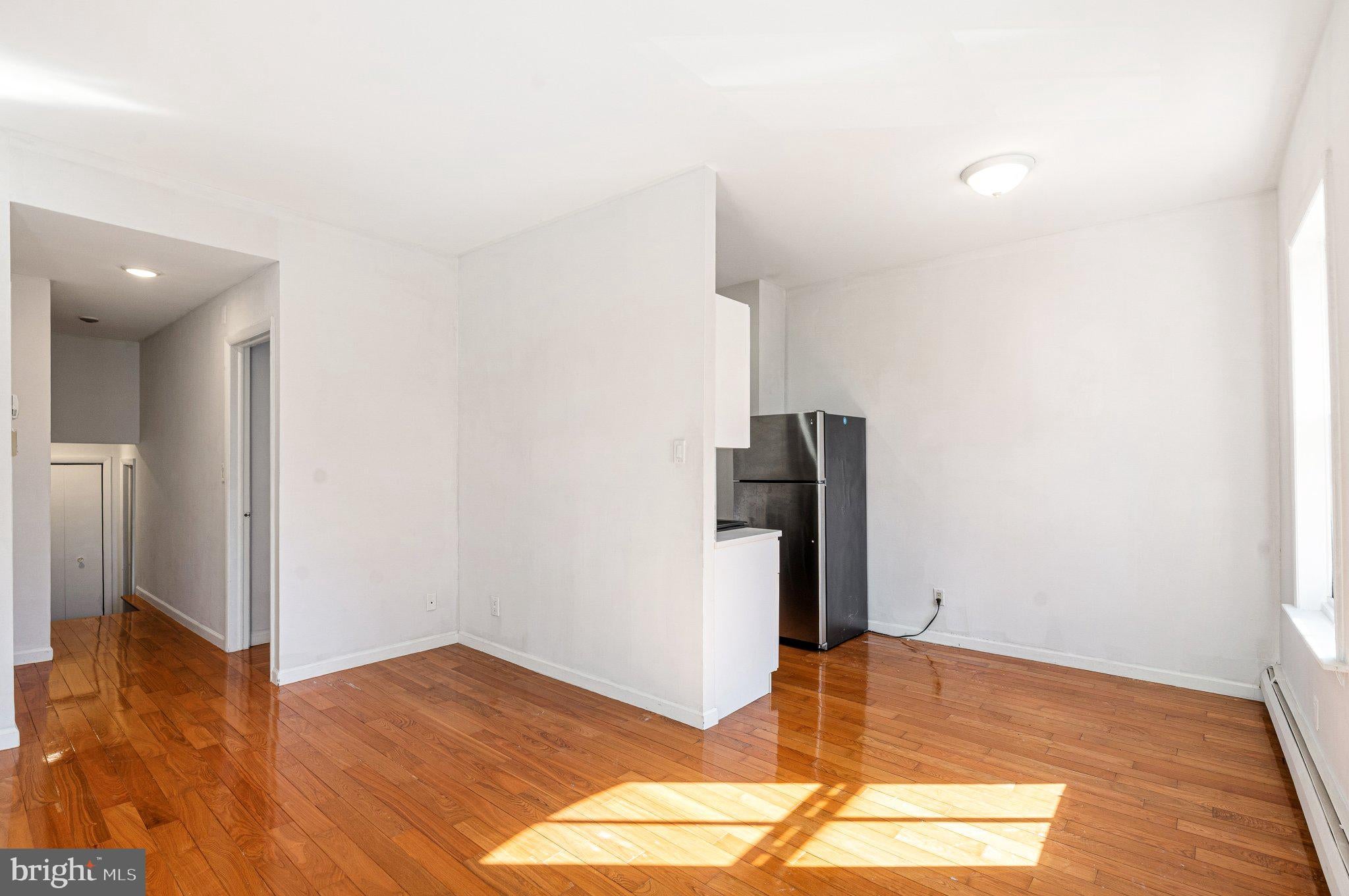 1917 SPRING GARDEN STREET 5
