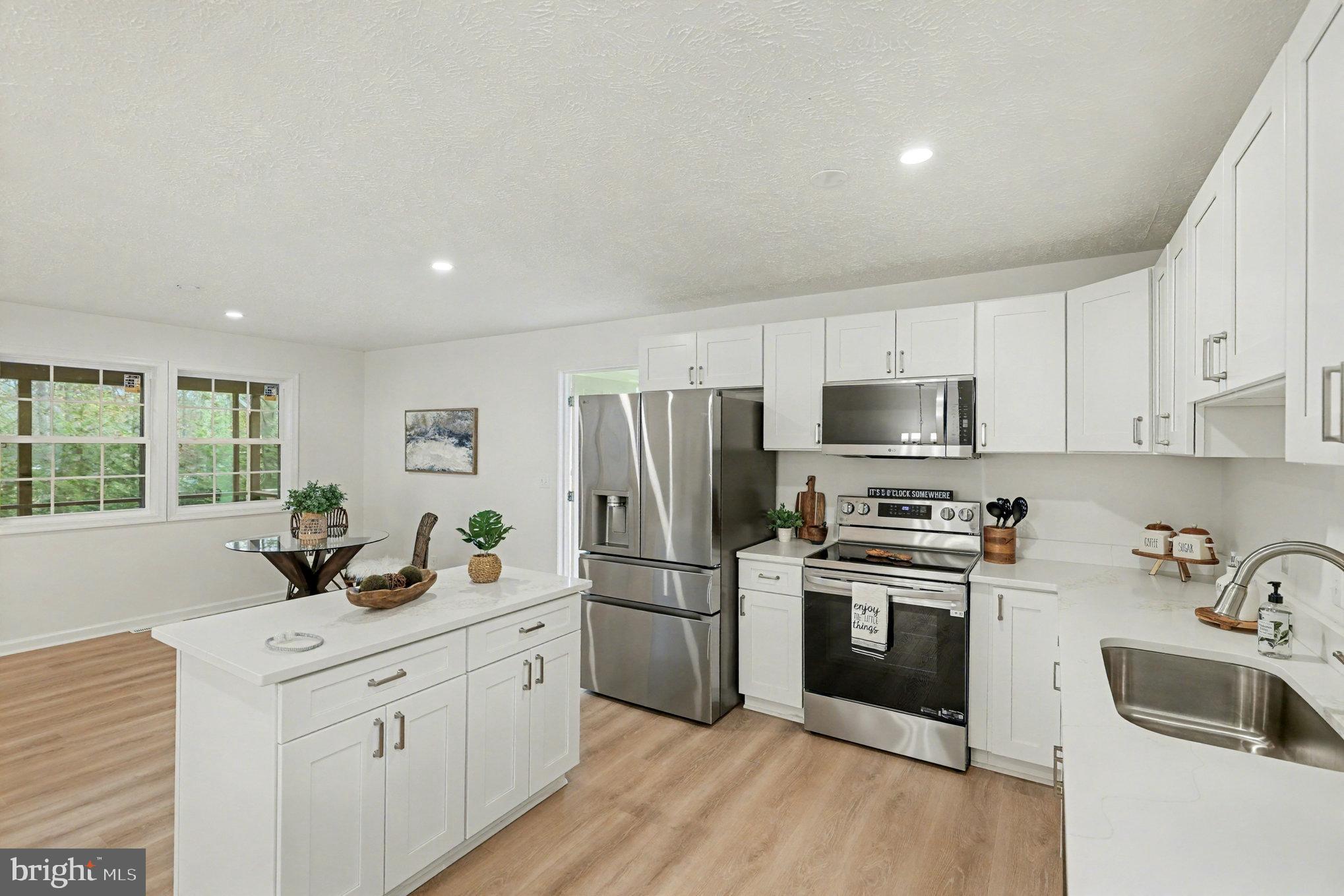 LAKE OF THE WOODS - Residential