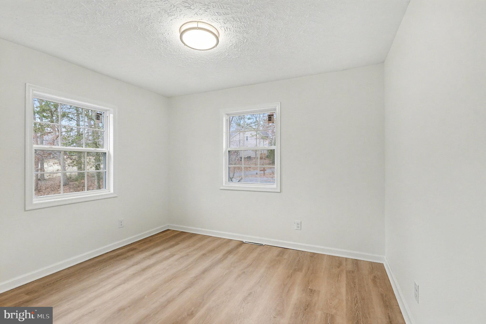 LAKE OF THE WOODS - Residential