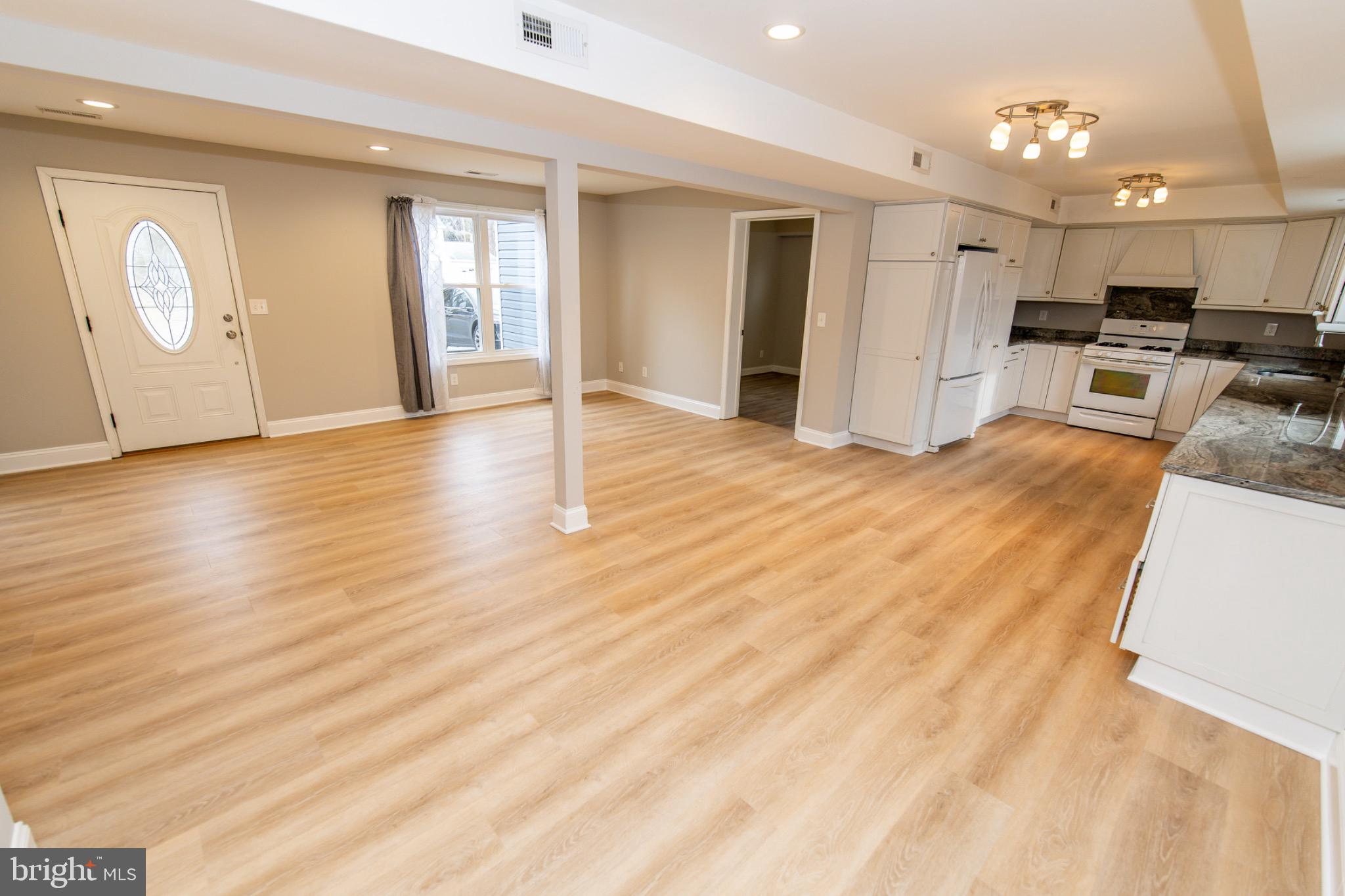 MEADOWBROOK AT BELAIR - Residential