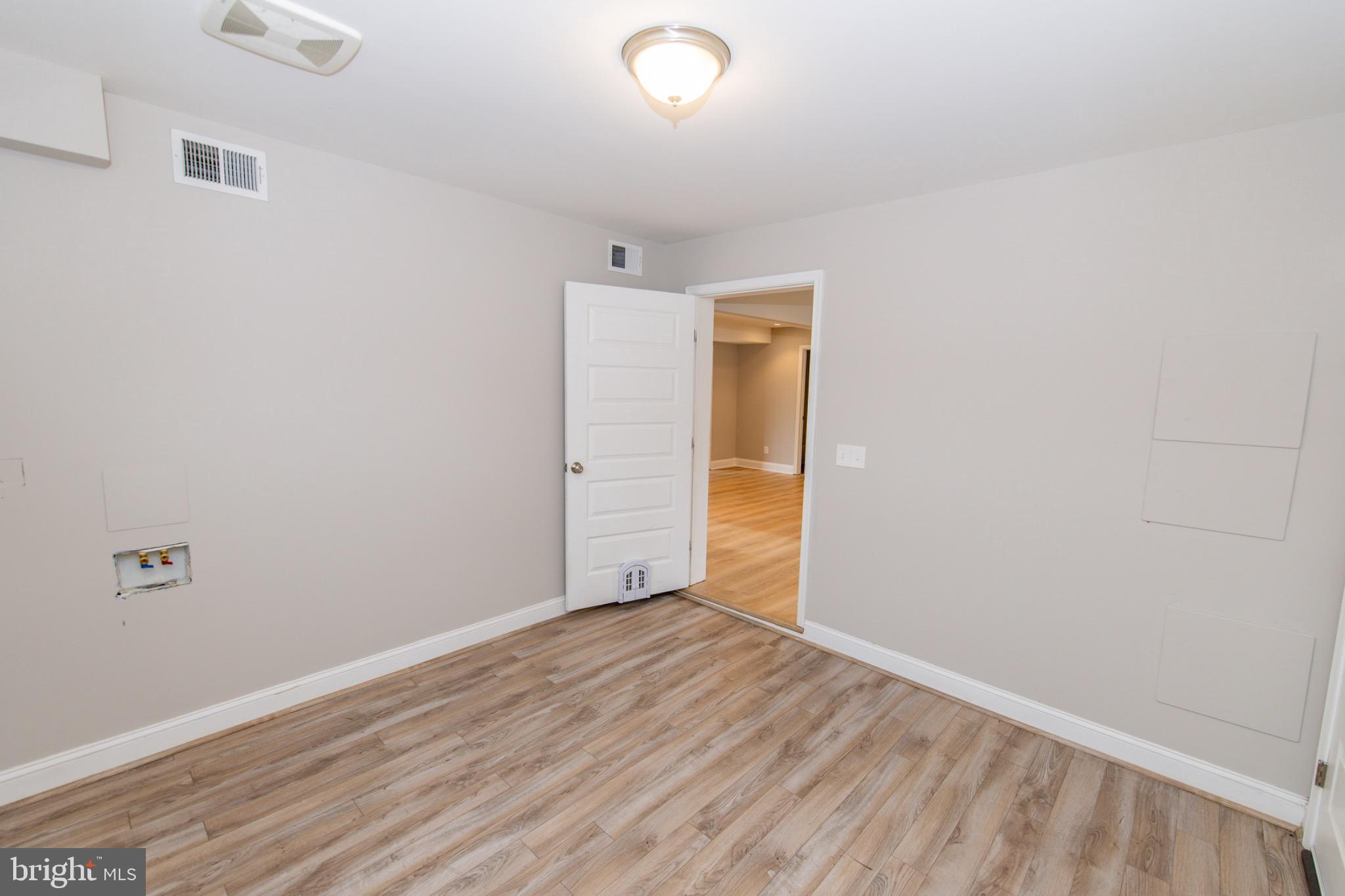 MEADOWBROOK AT BELAIR - Residential