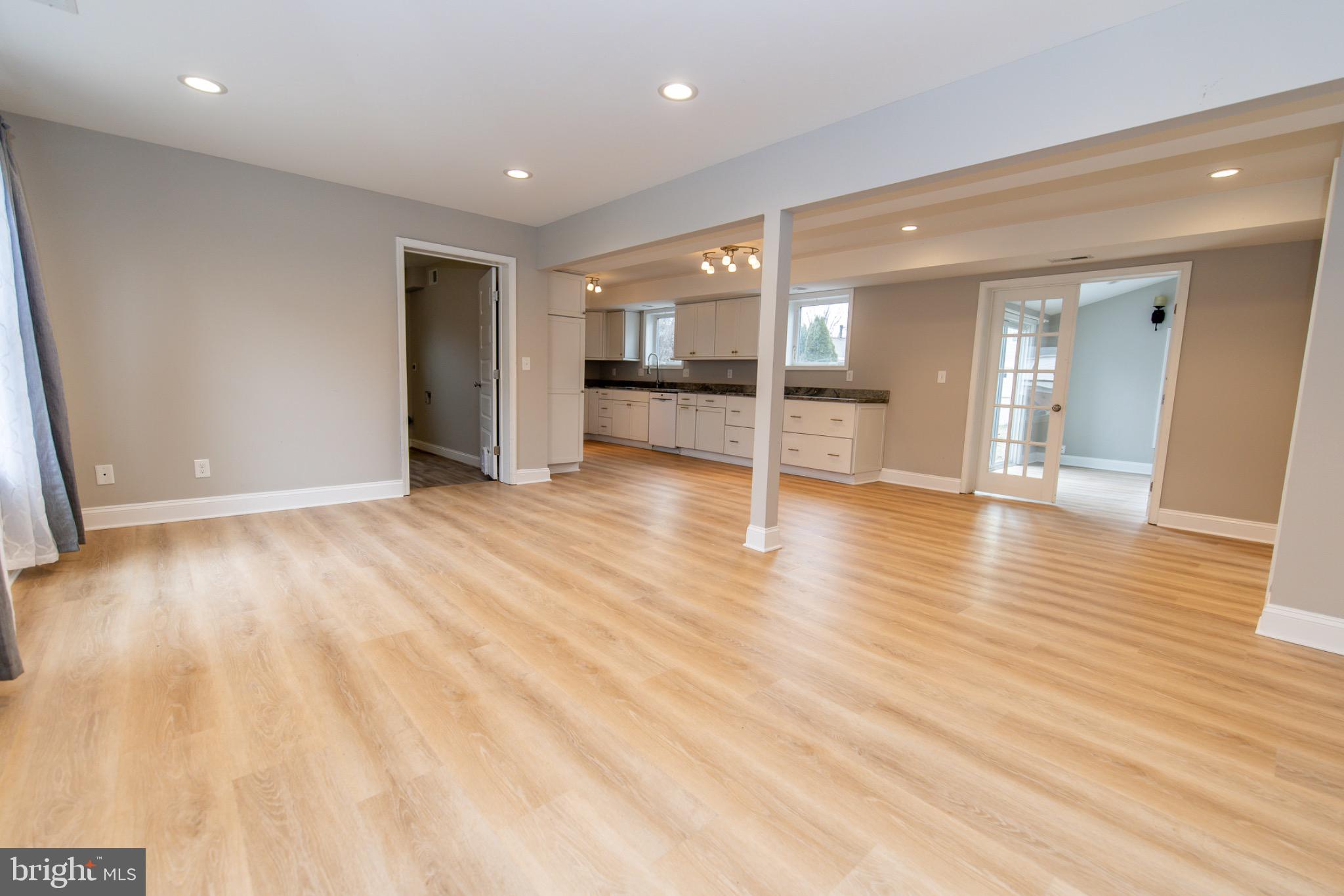 MEADOWBROOK AT BELAIR - Residential