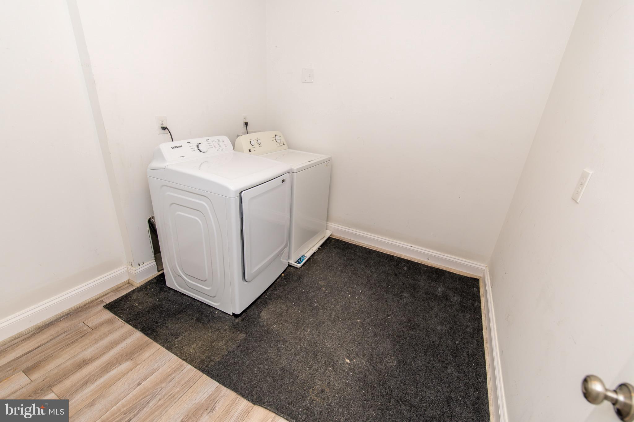 MEADOWBROOK AT BELAIR - Residential