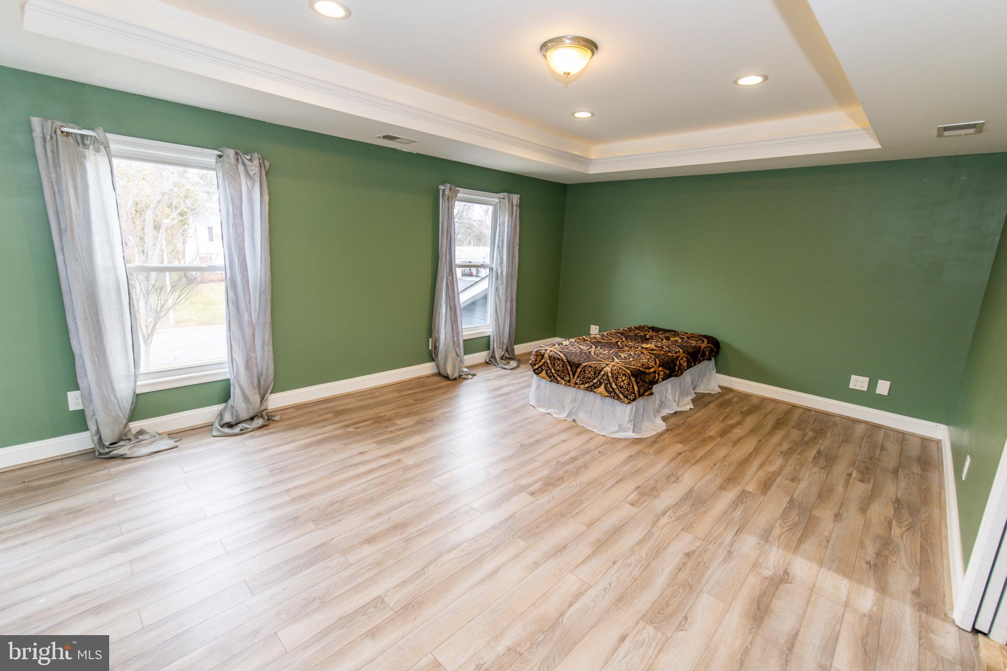 MEADOWBROOK AT BELAIR - Residential