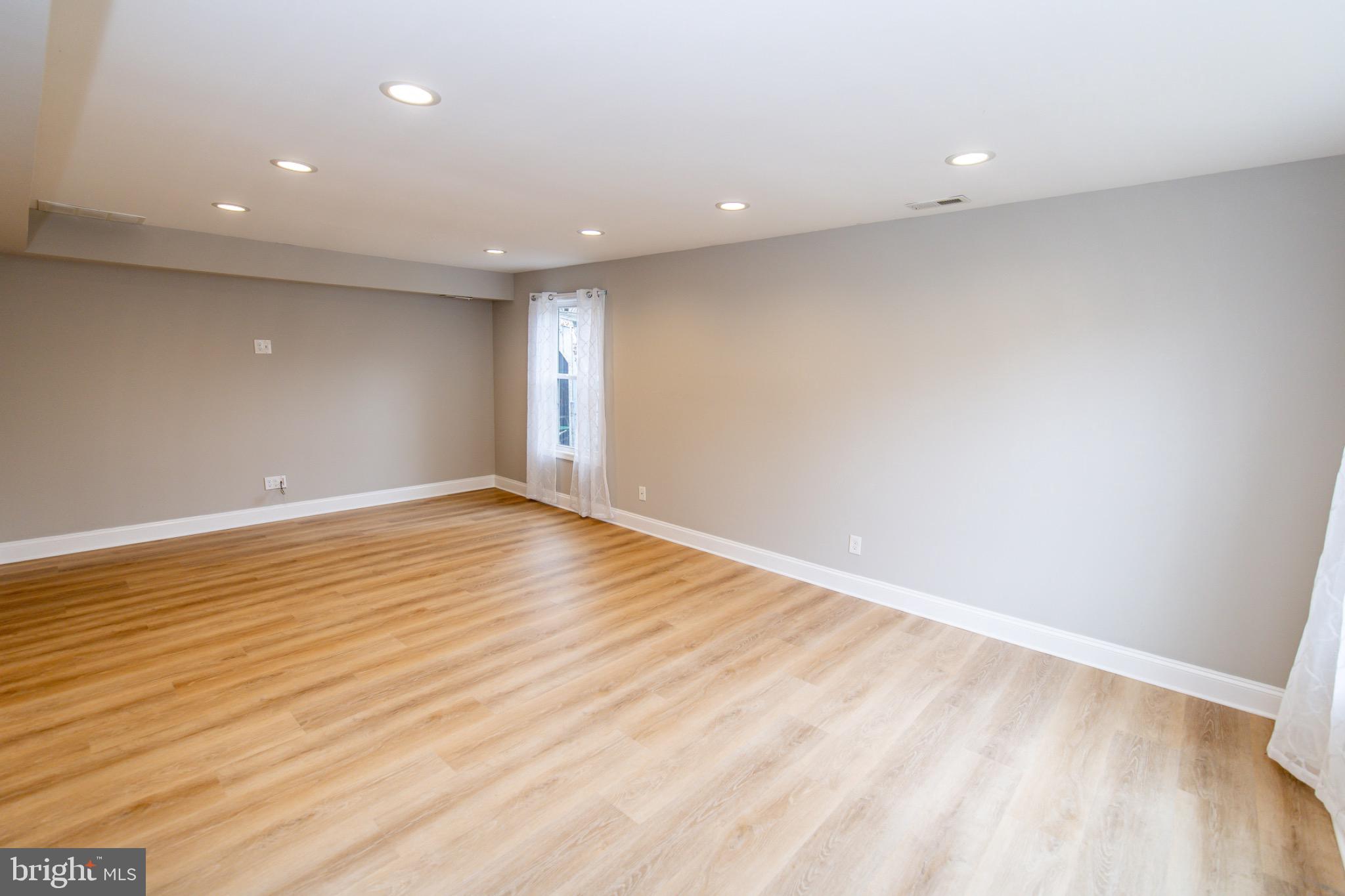 MEADOWBROOK AT BELAIR - Residential