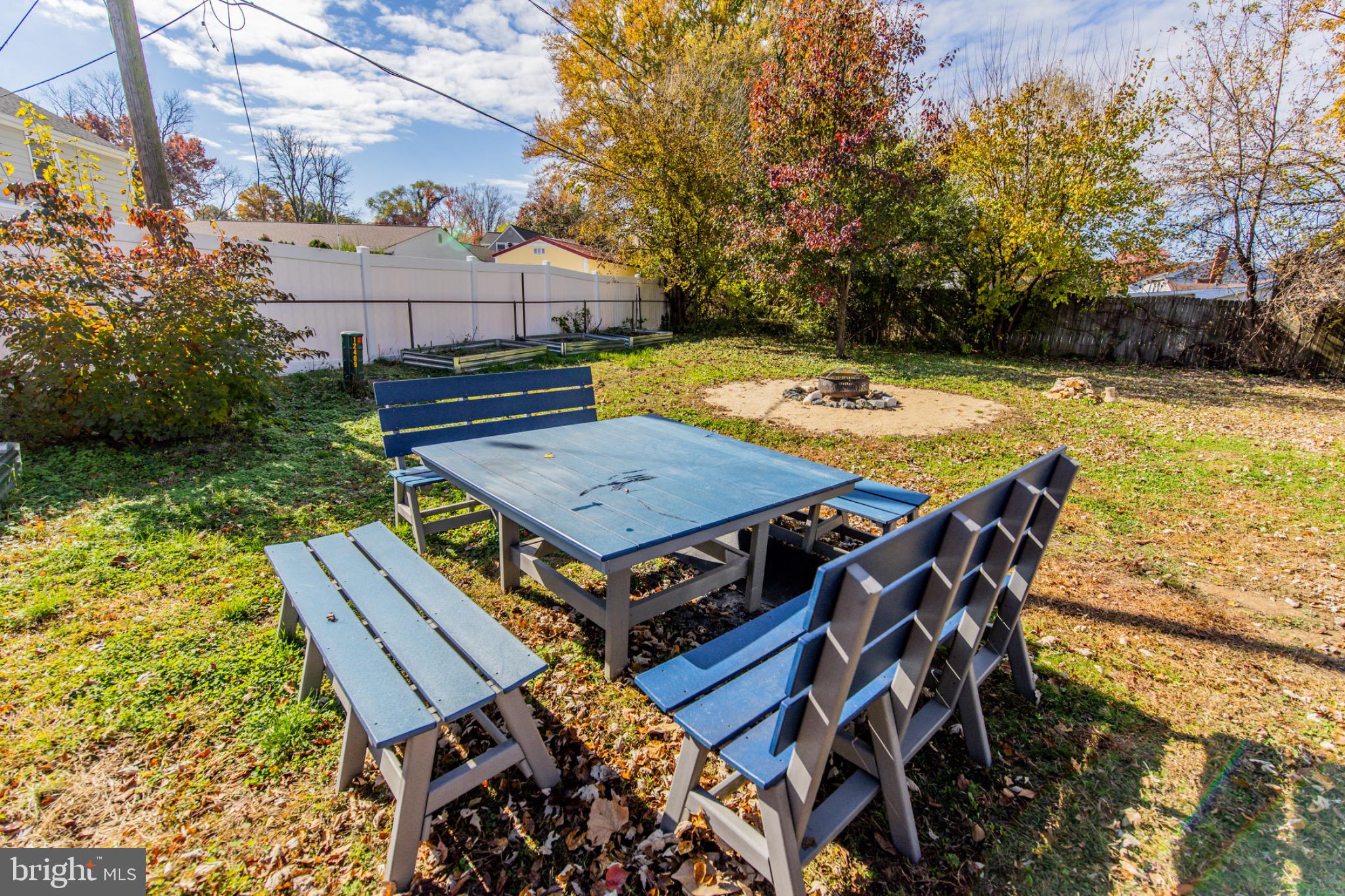 MEADOWBROOK AT BELAIR - Residential