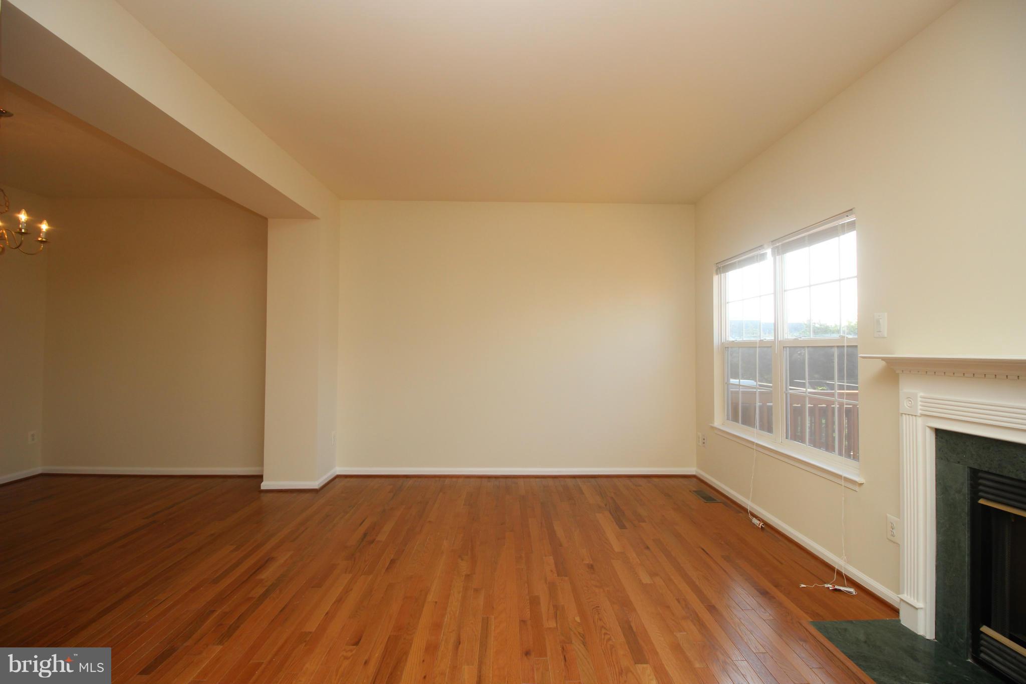 SYCAMORE HILL - Residential