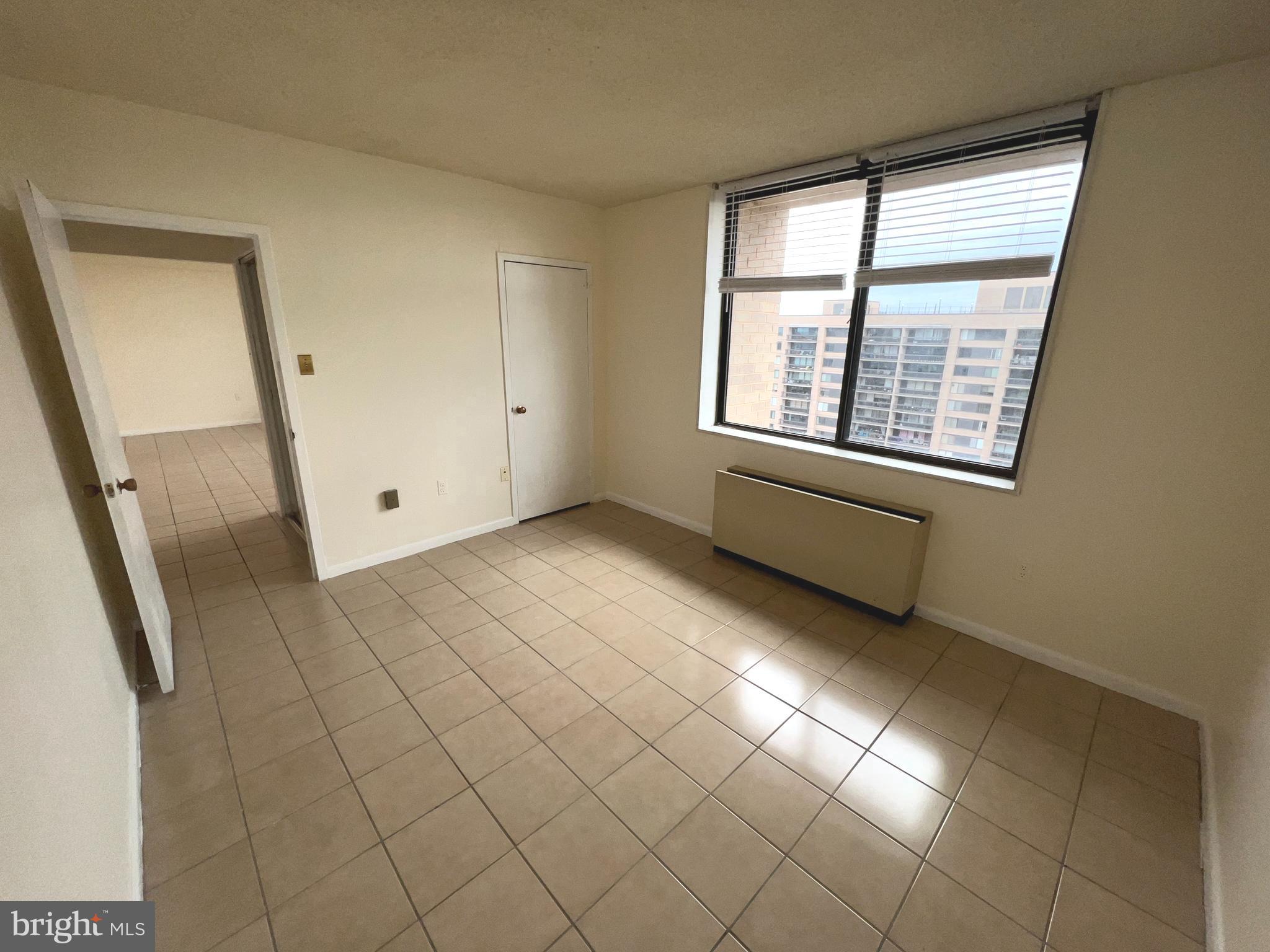 SKYLINE PLAZA - Residential Lease