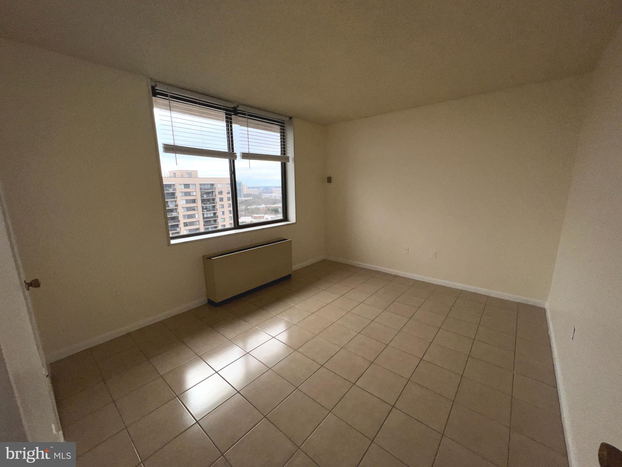 SKYLINE PLAZA - Residential Lease