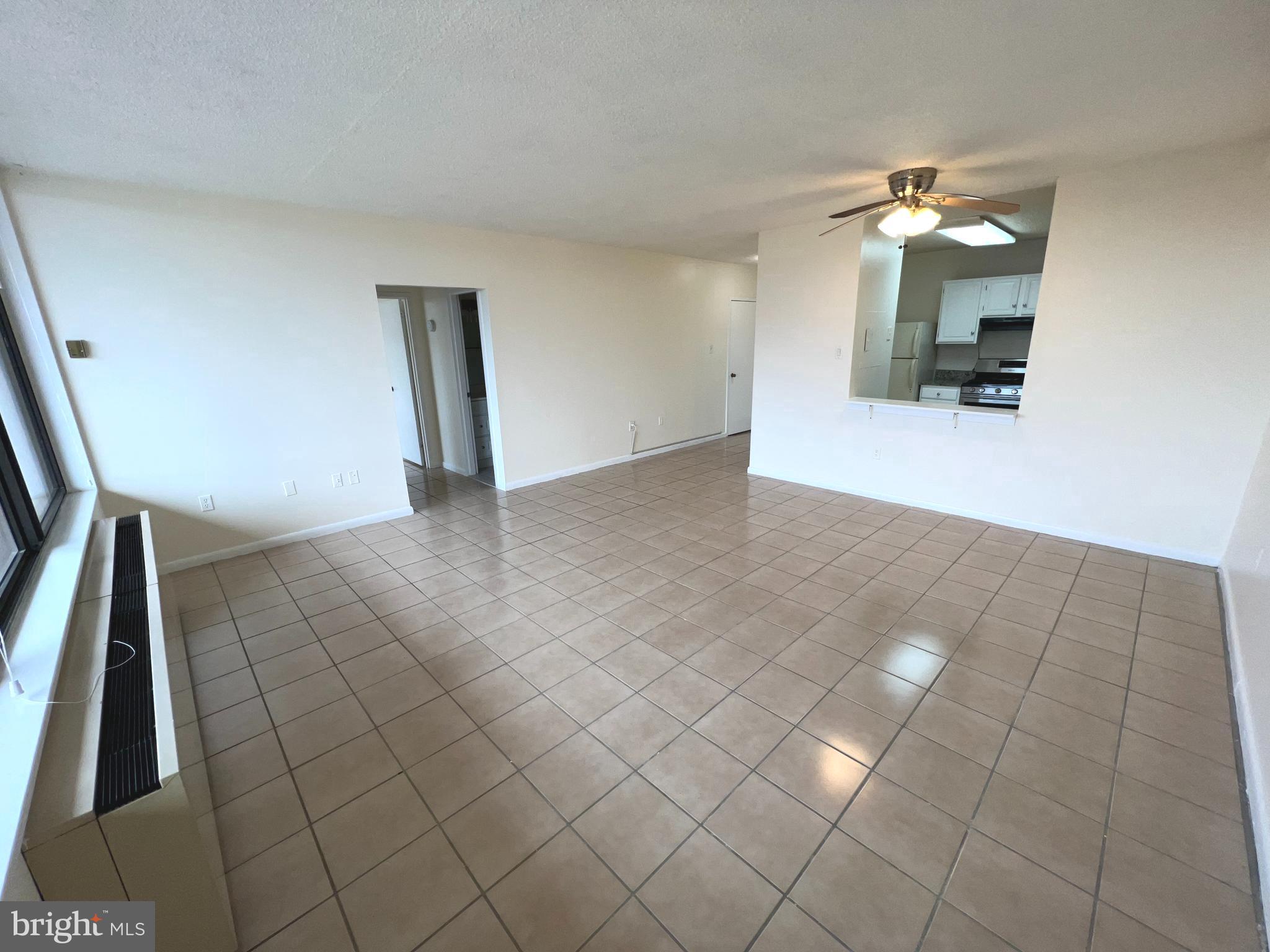 SKYLINE PLAZA - Residential Lease