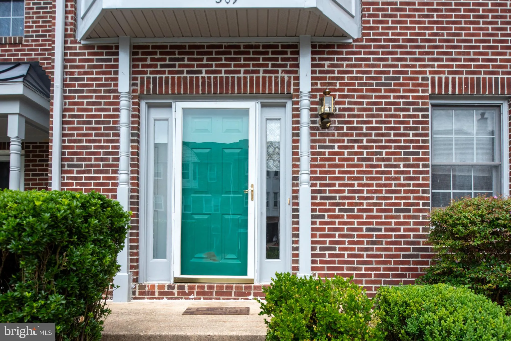 Fredericksburg, Virginia 22405, United States, 3 Bedrooms Bedrooms, ,4 BathroomsBathrooms,Residential,Pending,135719