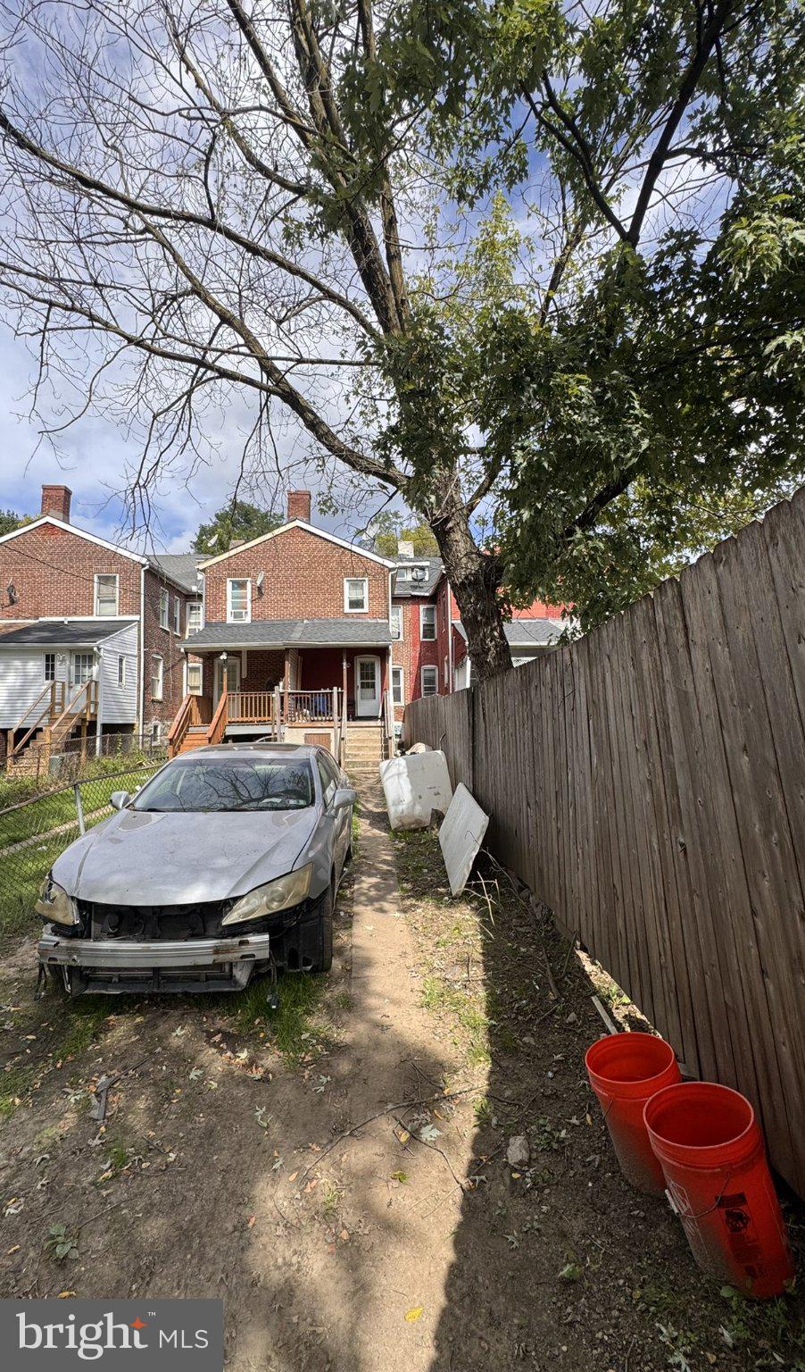 326 VALLEY ROAD