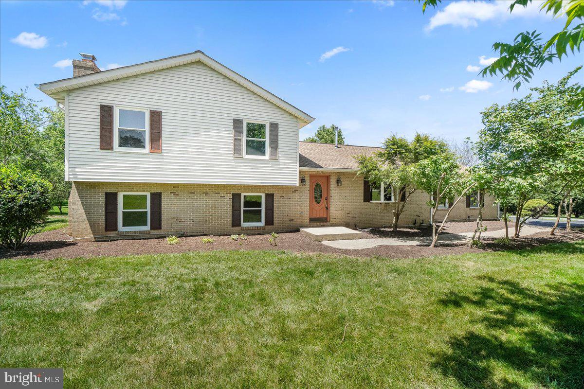 SILVER MAPLE ESTATES - Residential