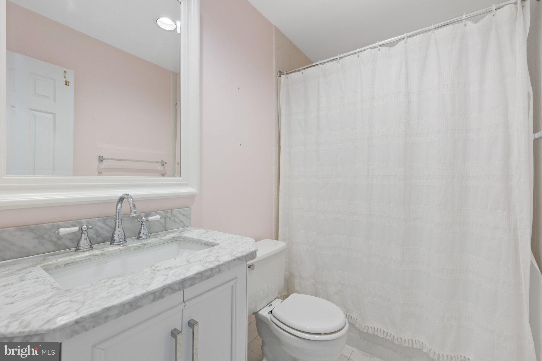 TRAVILAH MEADOWS - Residential