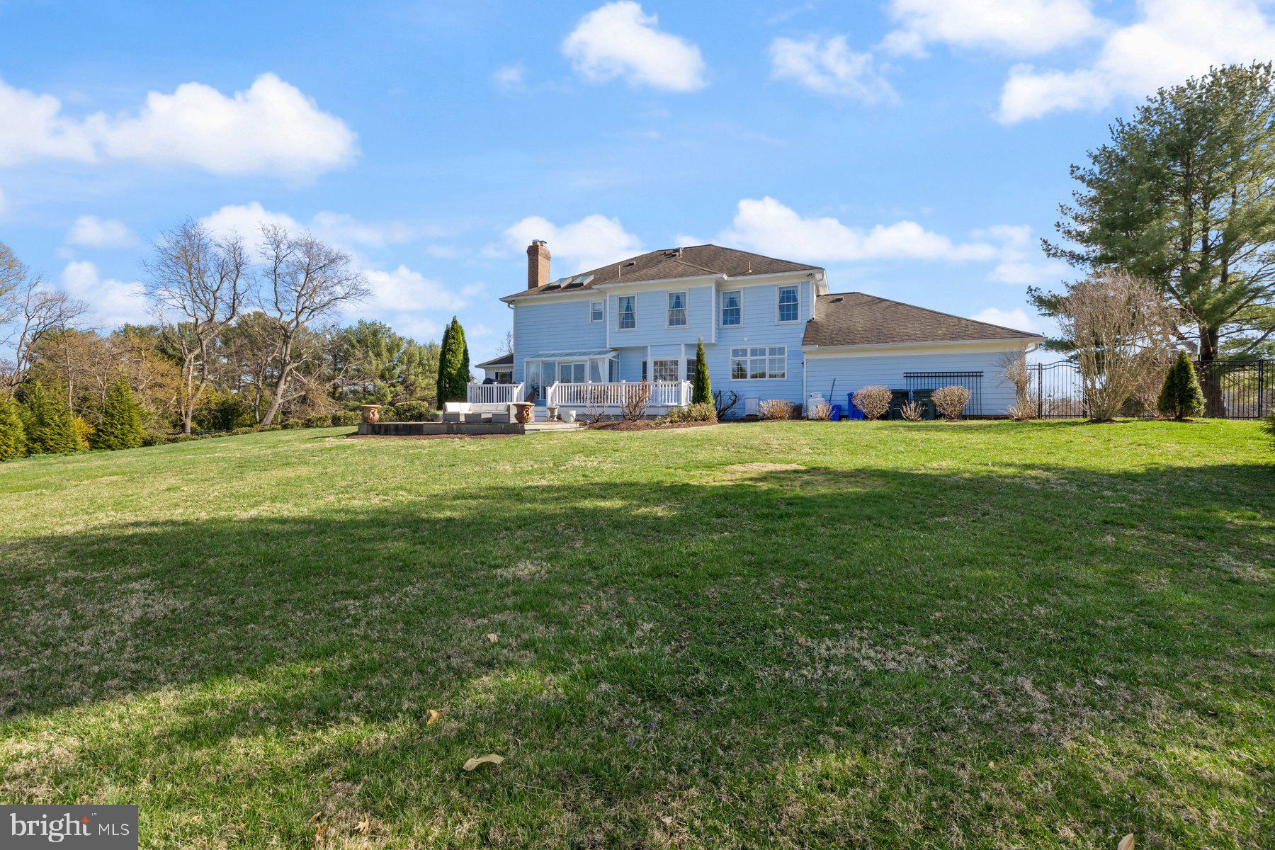 TRAVILAH MEADOWS - Residential