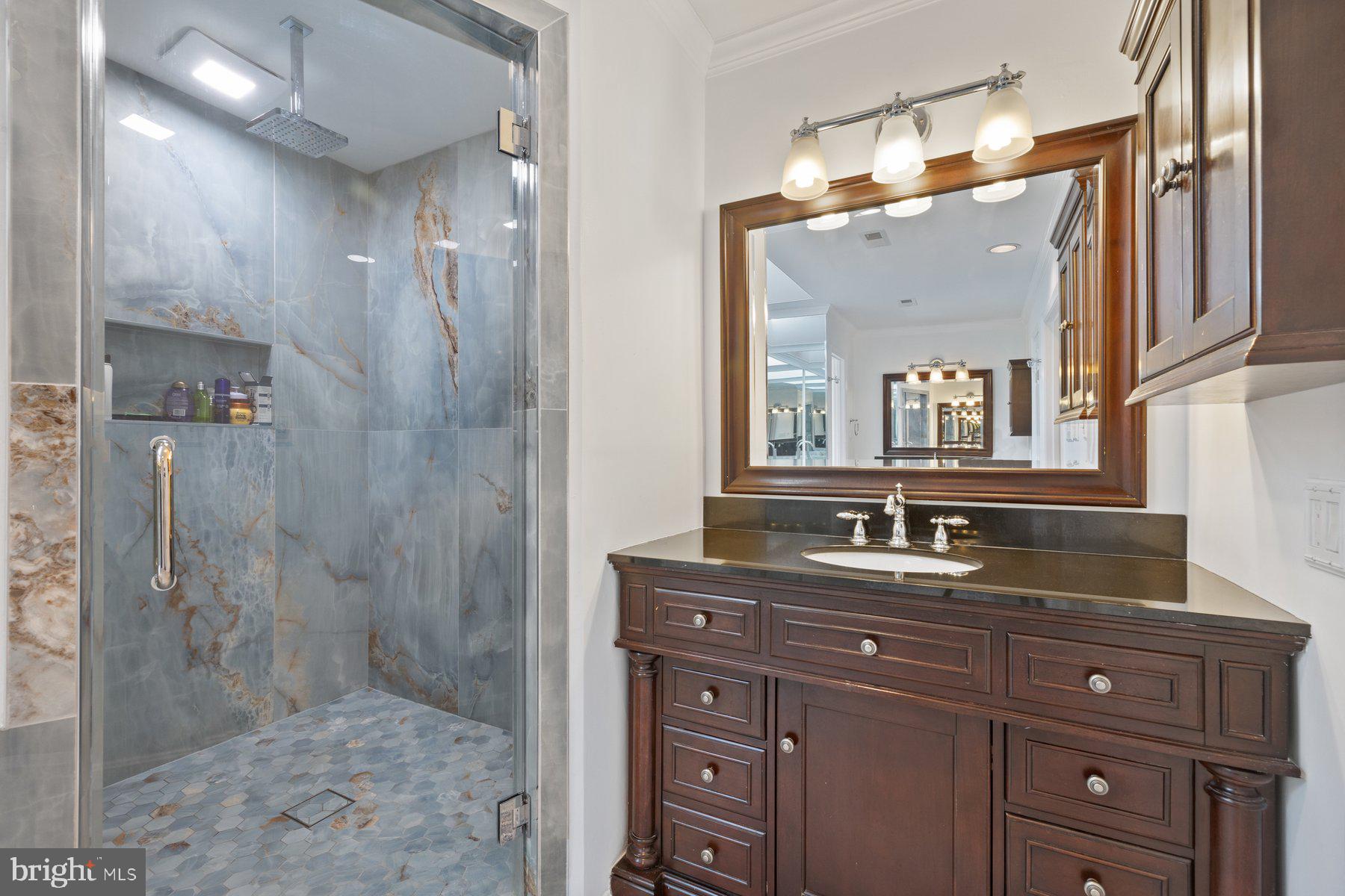 TRAVILAH MEADOWS - Residential