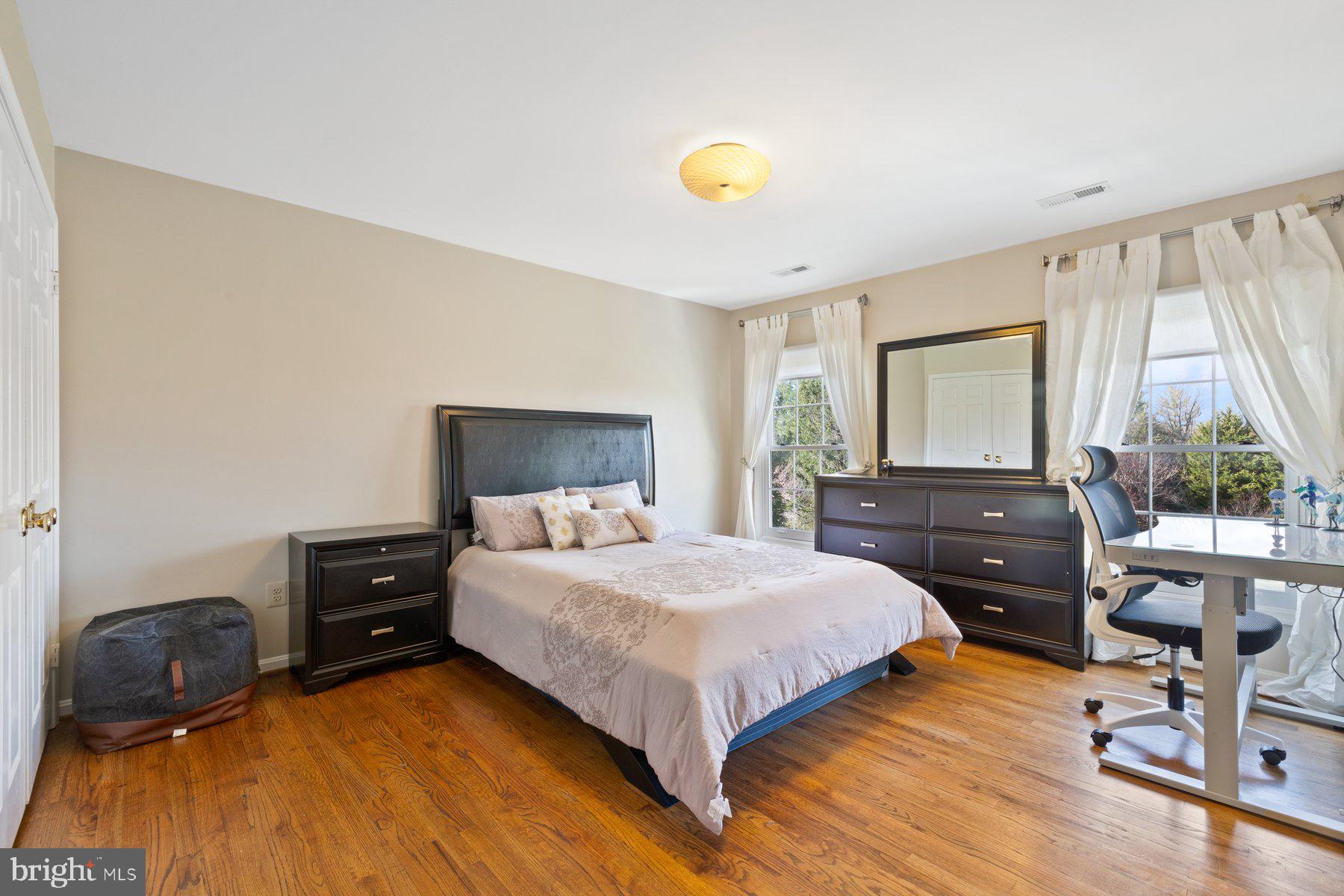 TRAVILAH MEADOWS - Residential