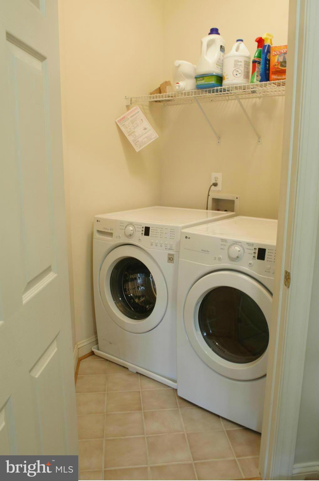 SUMNER LAKE - Residential