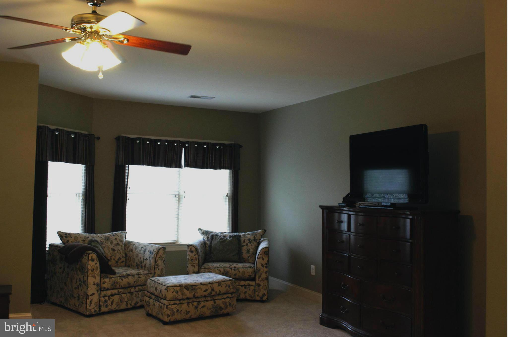 SUMNER LAKE - Residential