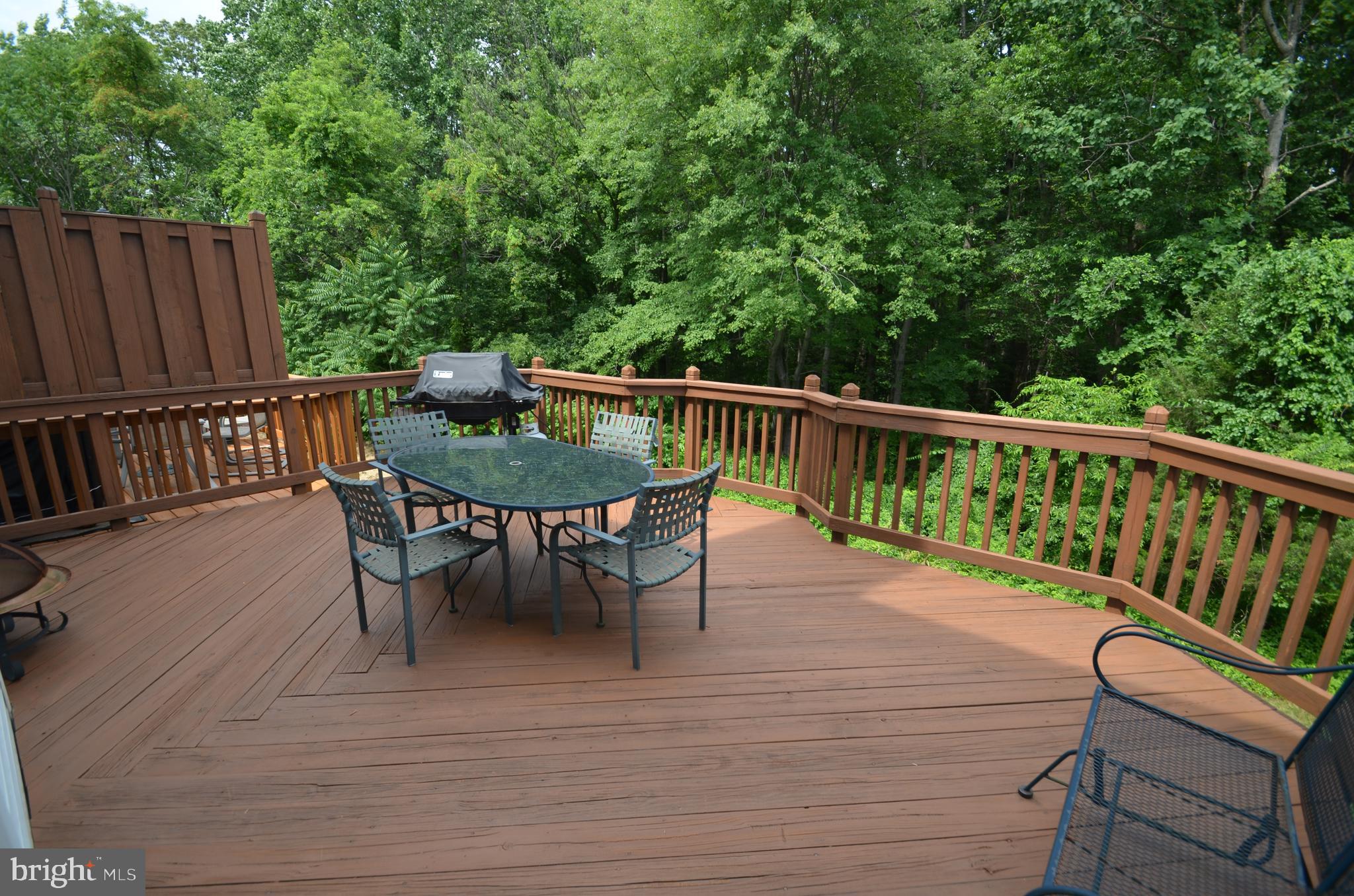 ISLAND CREEK - Residential Lease