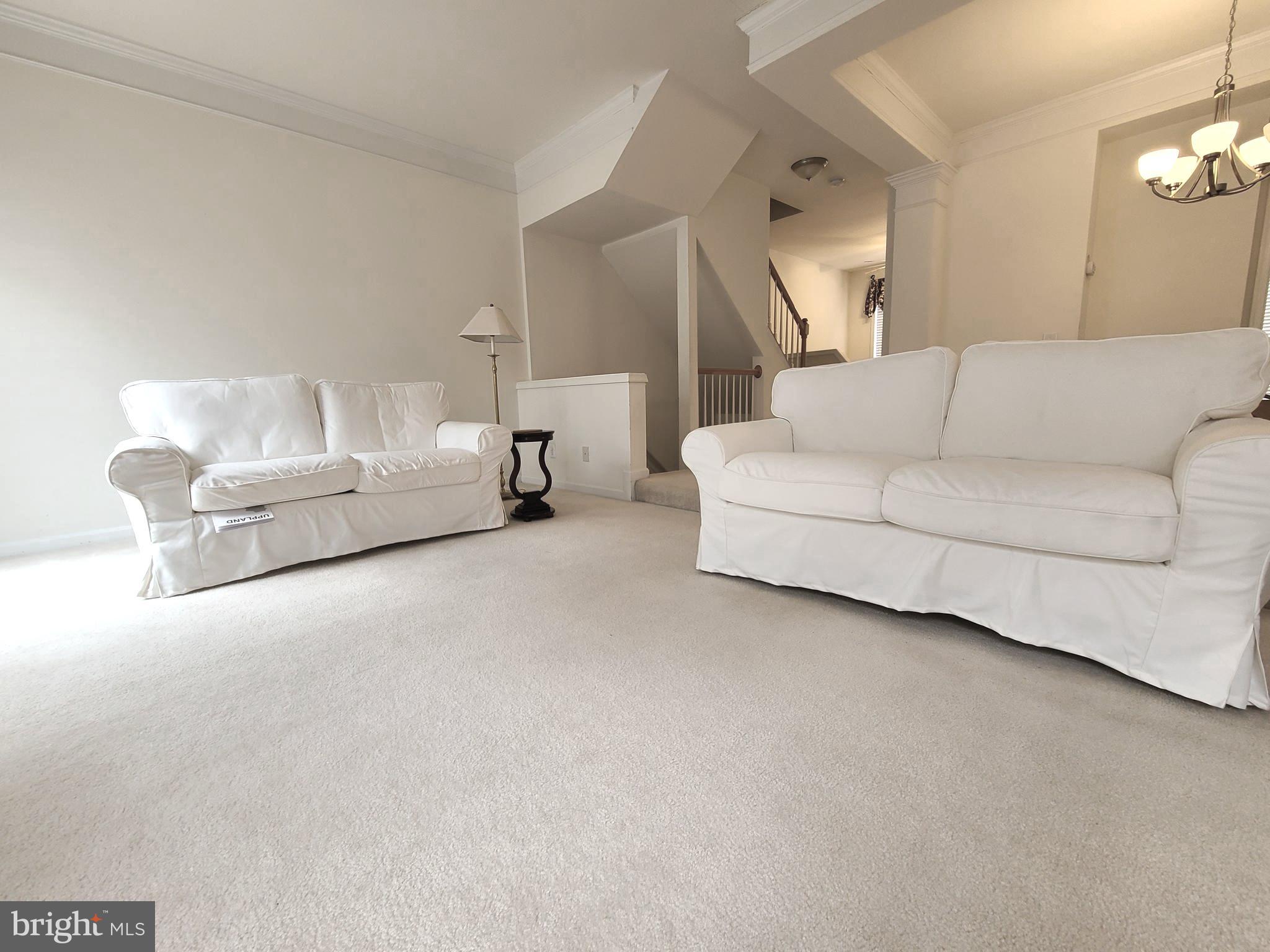 ISLAND CREEK - Residential Lease