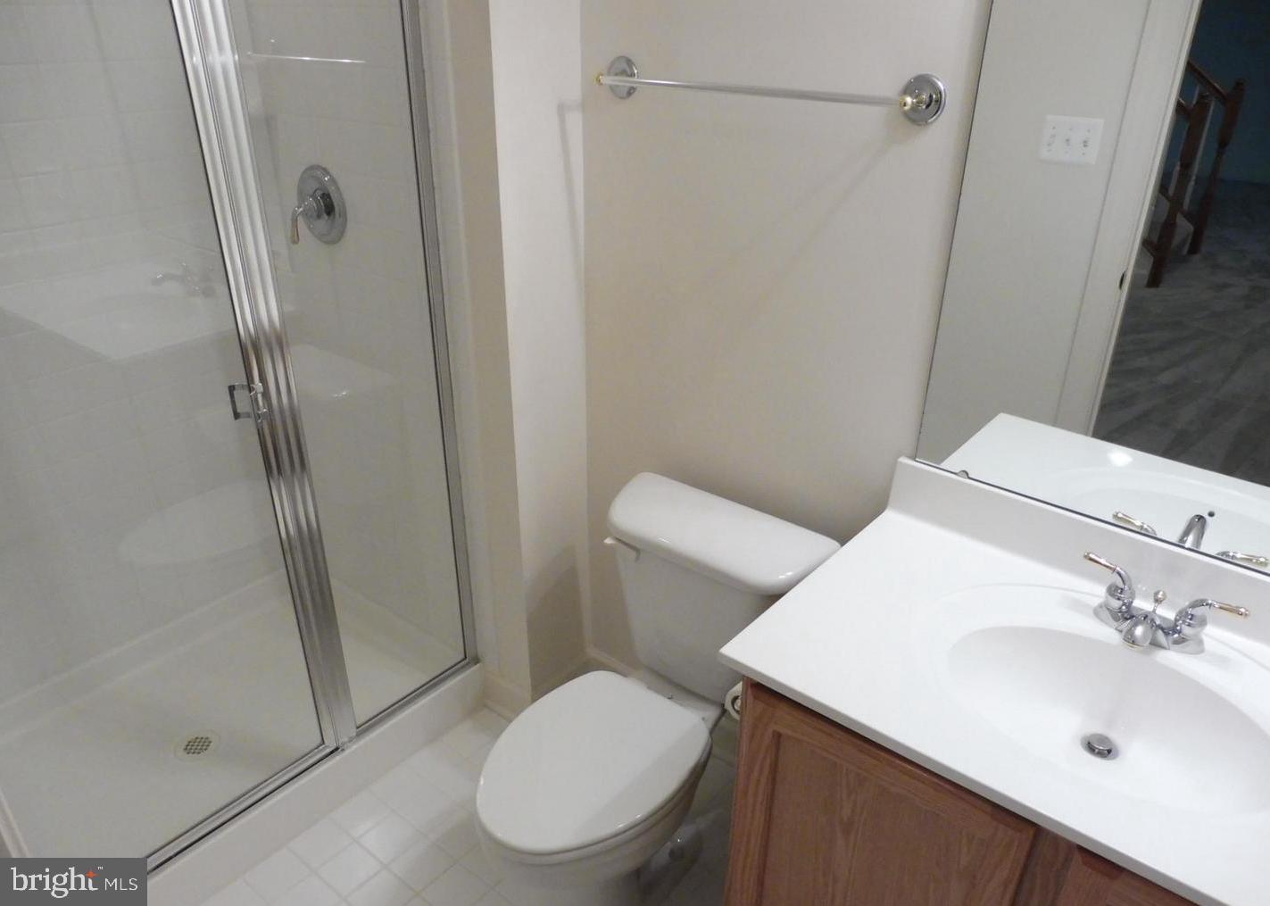 CROSS CREEK CLUB - Residential Lease