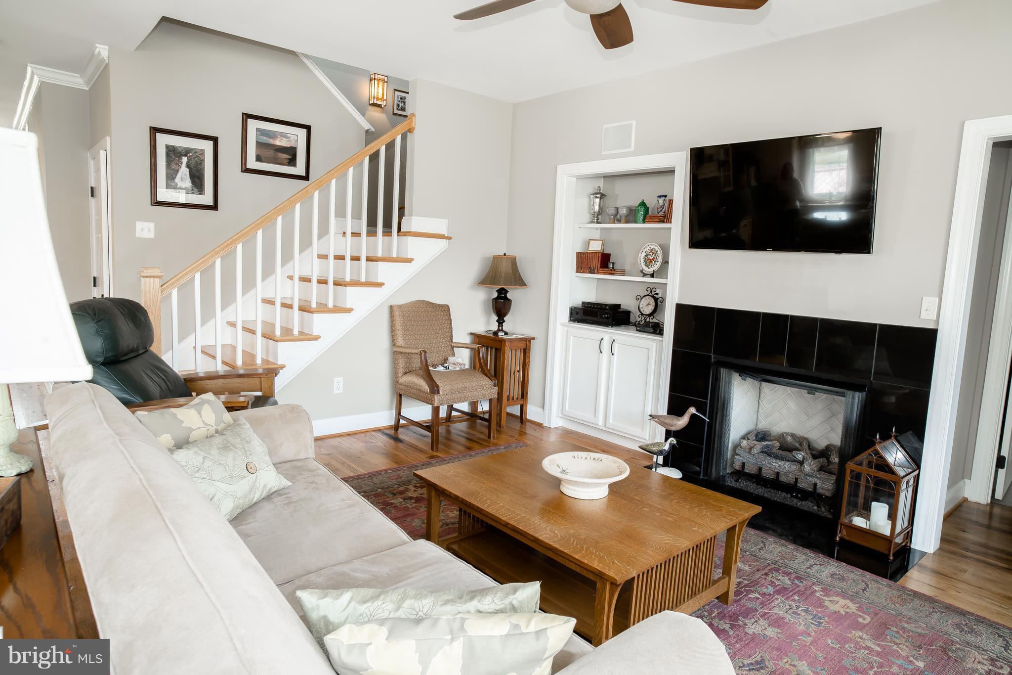 TOWN OF PURCELLVILLE - Residential