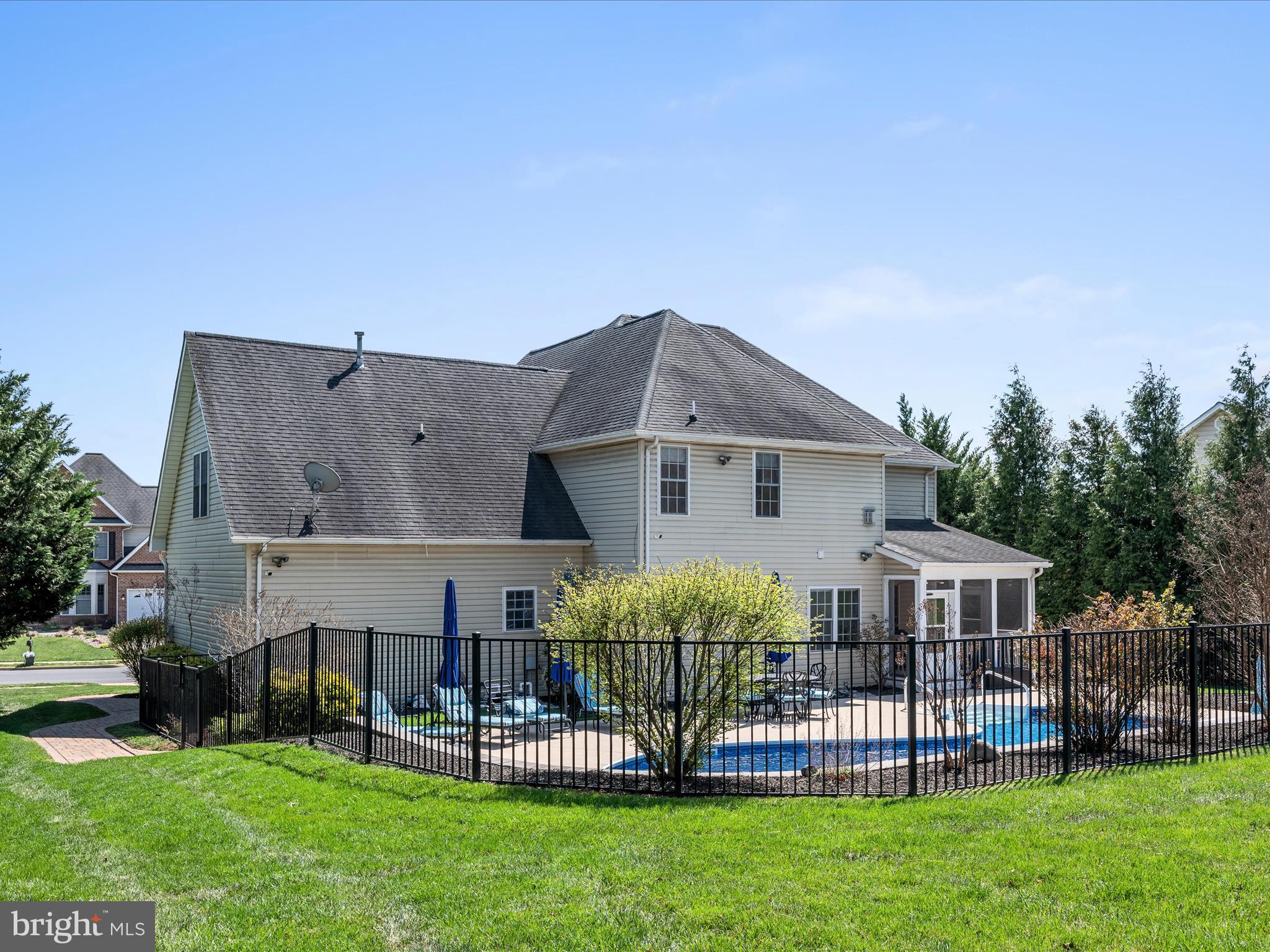 HERMITAGE - Residential