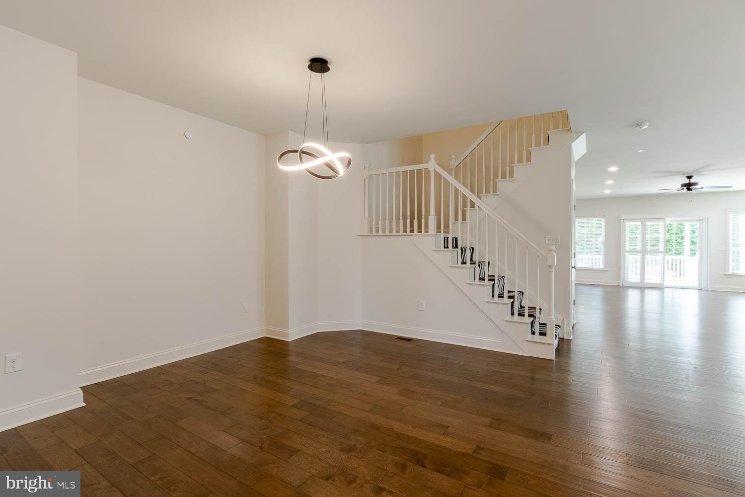 151 RUSHCLIFFE STREET