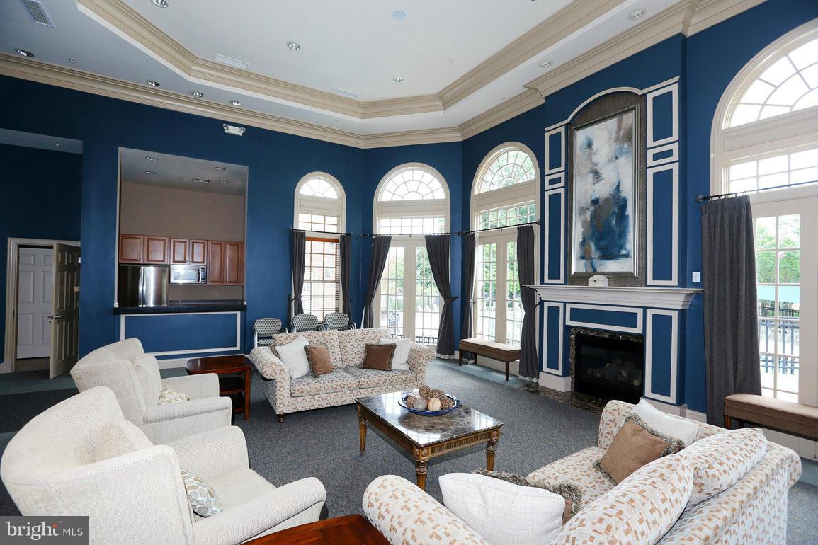 FALLSGROVE - Residential