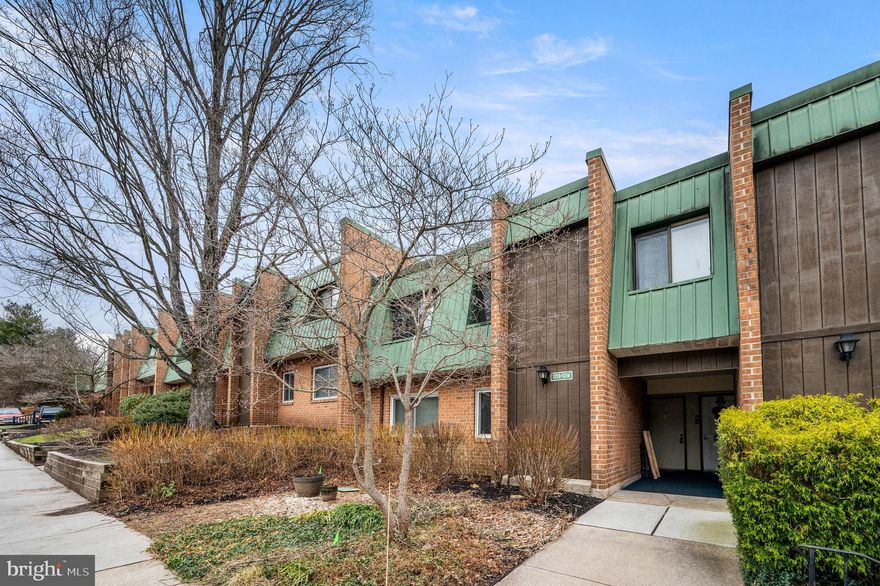 Spacious 2nd floor condo at the highly sought after Meadows development in Mont Clare!  Condo being sold AS IS - needs carpet and paint!  Great opportunity! 

New flooring just installed in kitchen and 2 baths.   New vanity and toilet in one bath! Brand new HVAC system (9/2023); Brand new deck replaced by the HOA.

Within minutes to Phoenixville nightlife, restaurants, shopping, walking/running trails, and parks! Schedule your showing today!