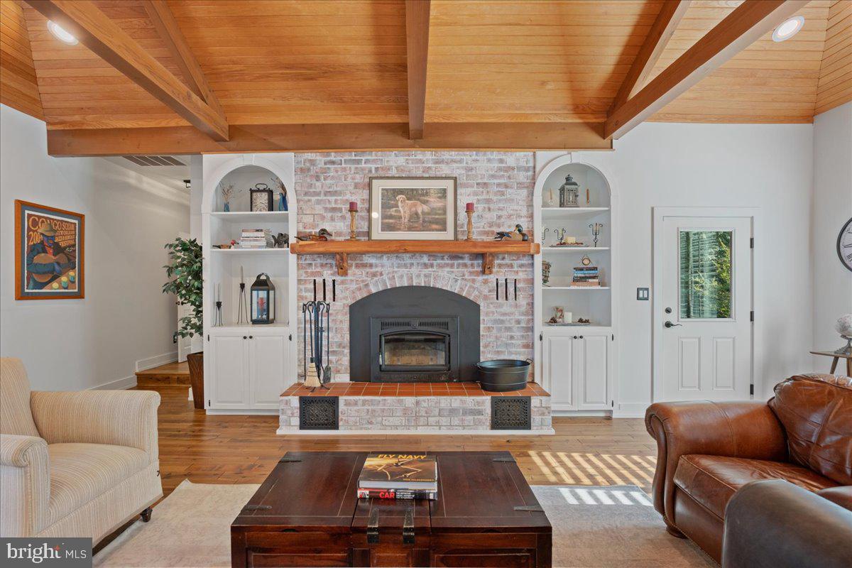 ESPERANZA FARMS - Residential