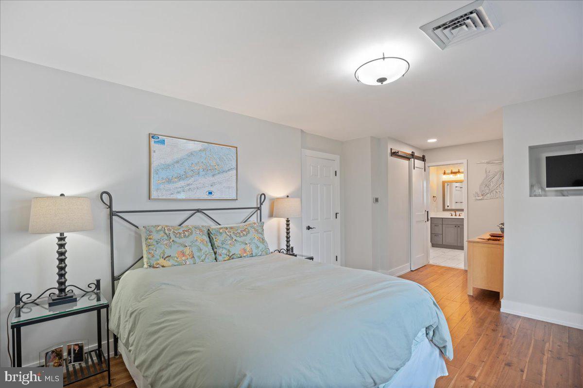 ESPERANZA FARMS - Residential