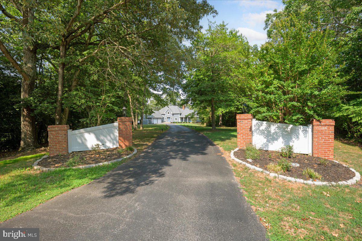 ESPERANZA FARMS - Residential