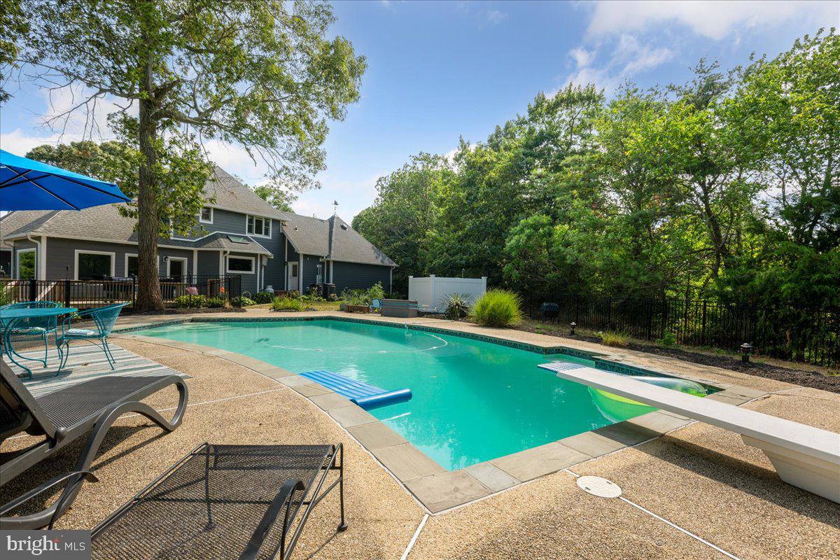 ESPERANZA FARMS - Residential