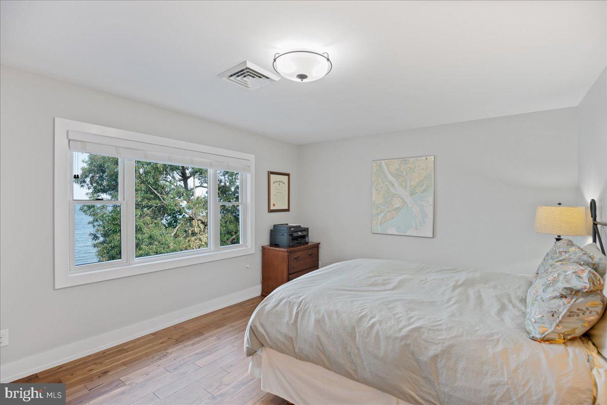 ESPERANZA FARMS - Residential