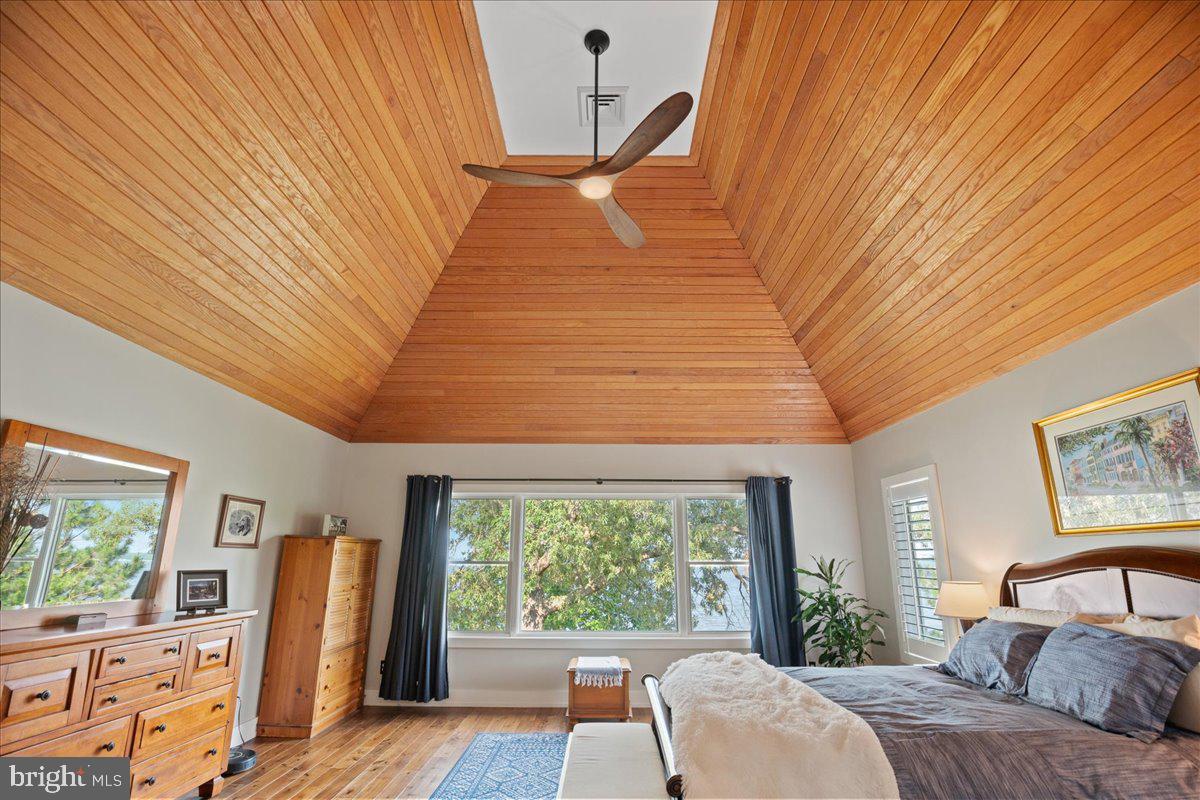 ESPERANZA FARMS - Residential