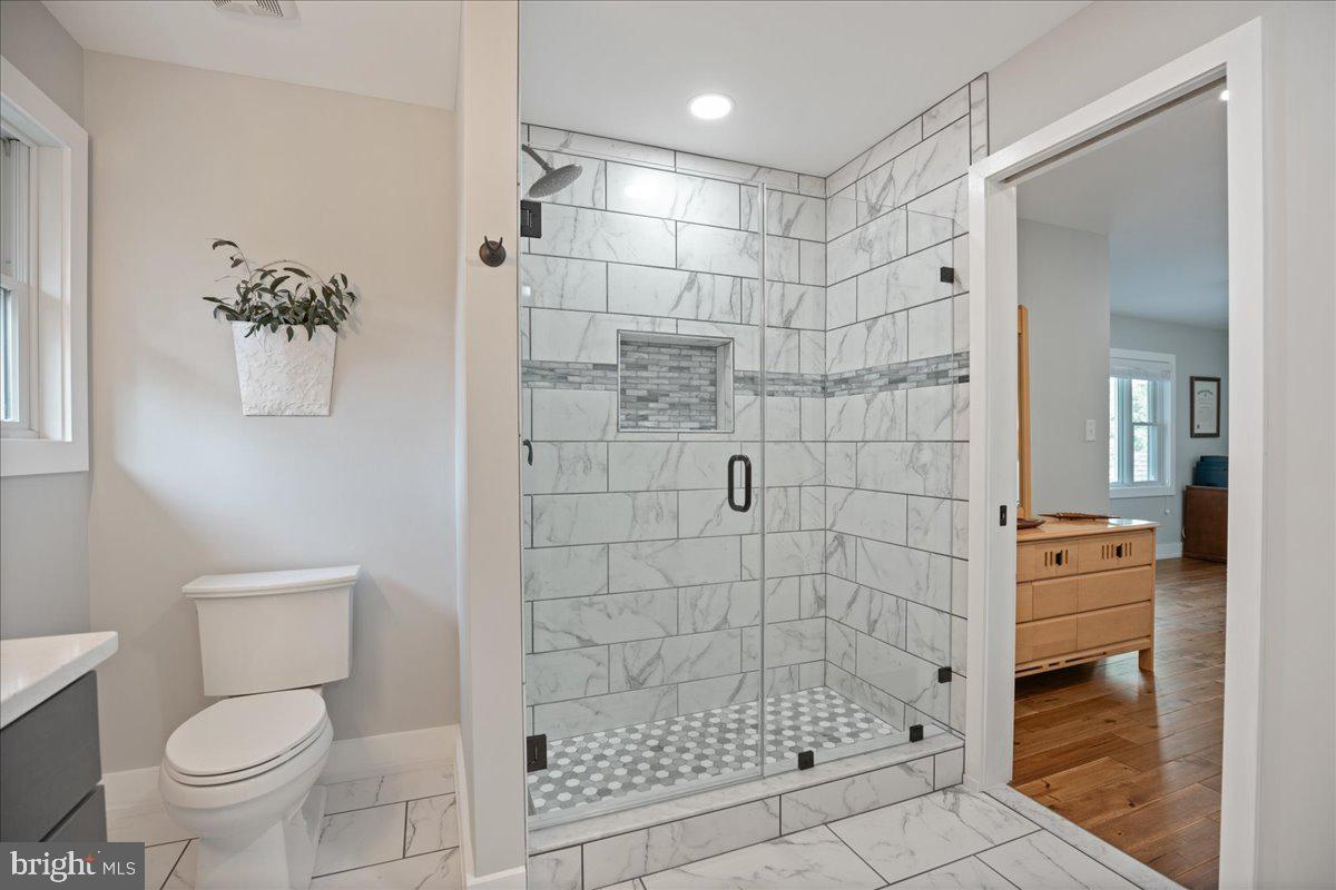 ESPERANZA FARMS - Residential