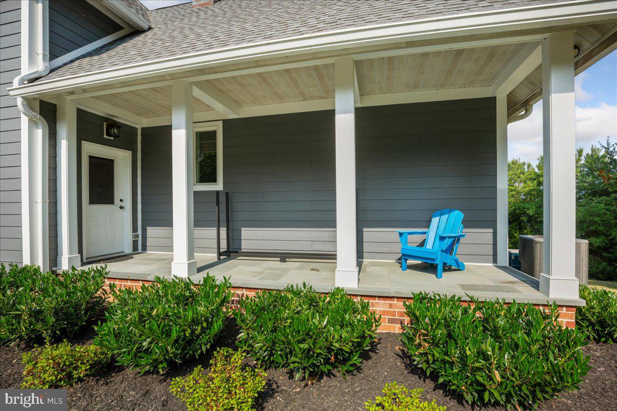 ESPERANZA FARMS - Residential