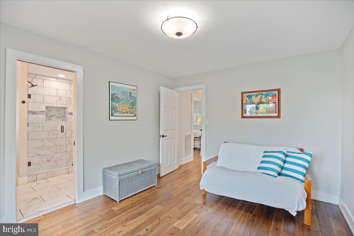 ESPERANZA FARMS - Residential