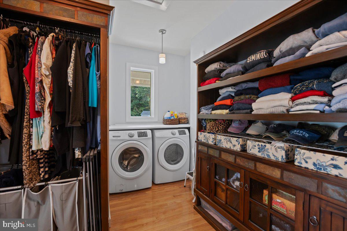 ESPERANZA FARMS - Residential