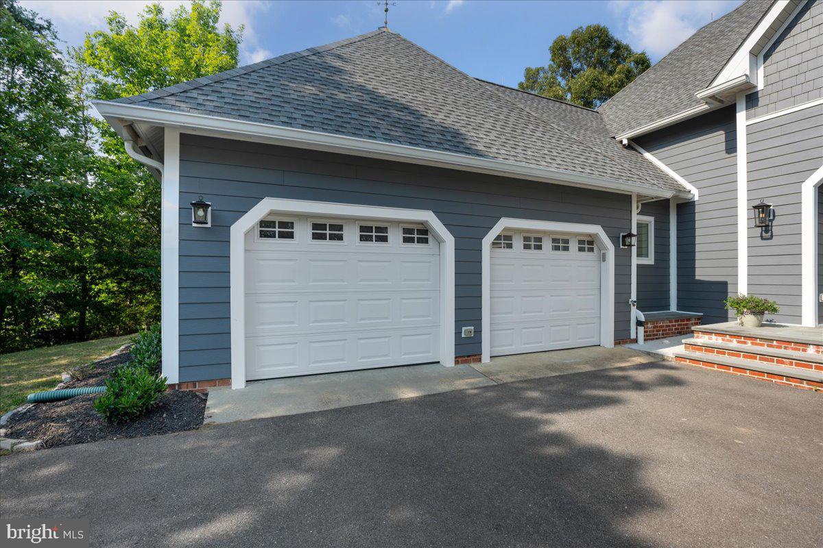 ESPERANZA FARMS - Residential