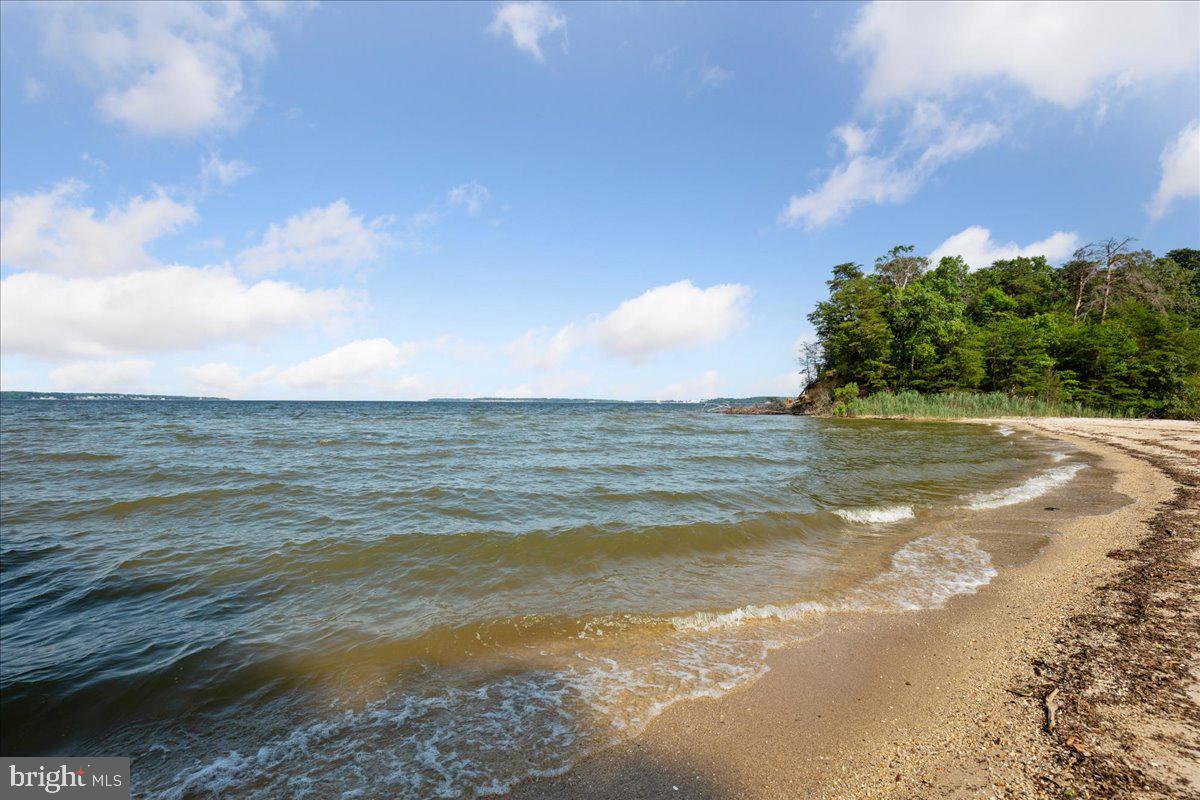 ESPERANZA FARMS - Residential