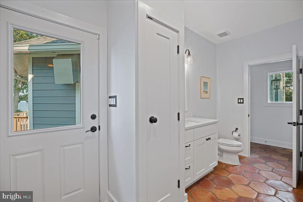 ESPERANZA FARMS - Residential