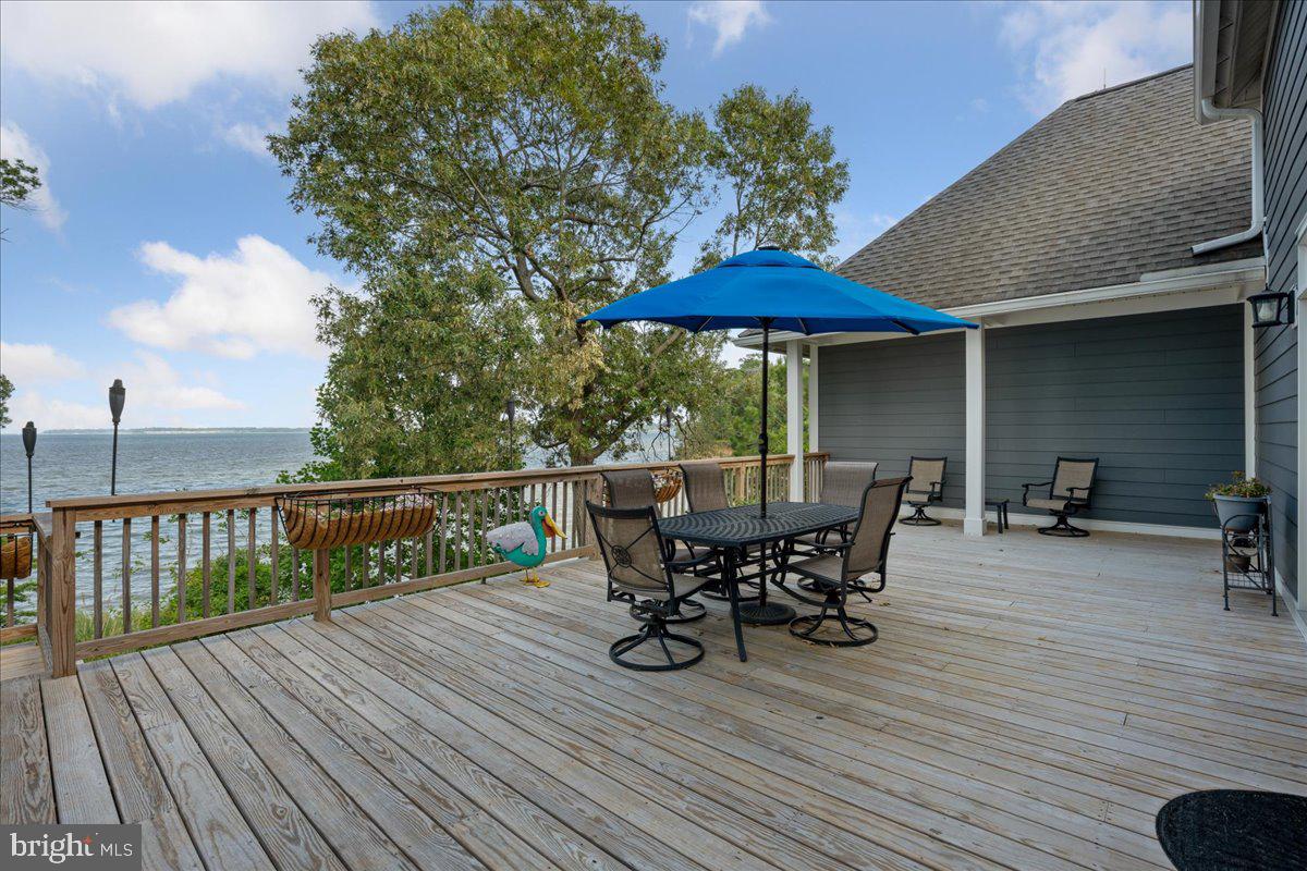 ESPERANZA FARMS - Residential