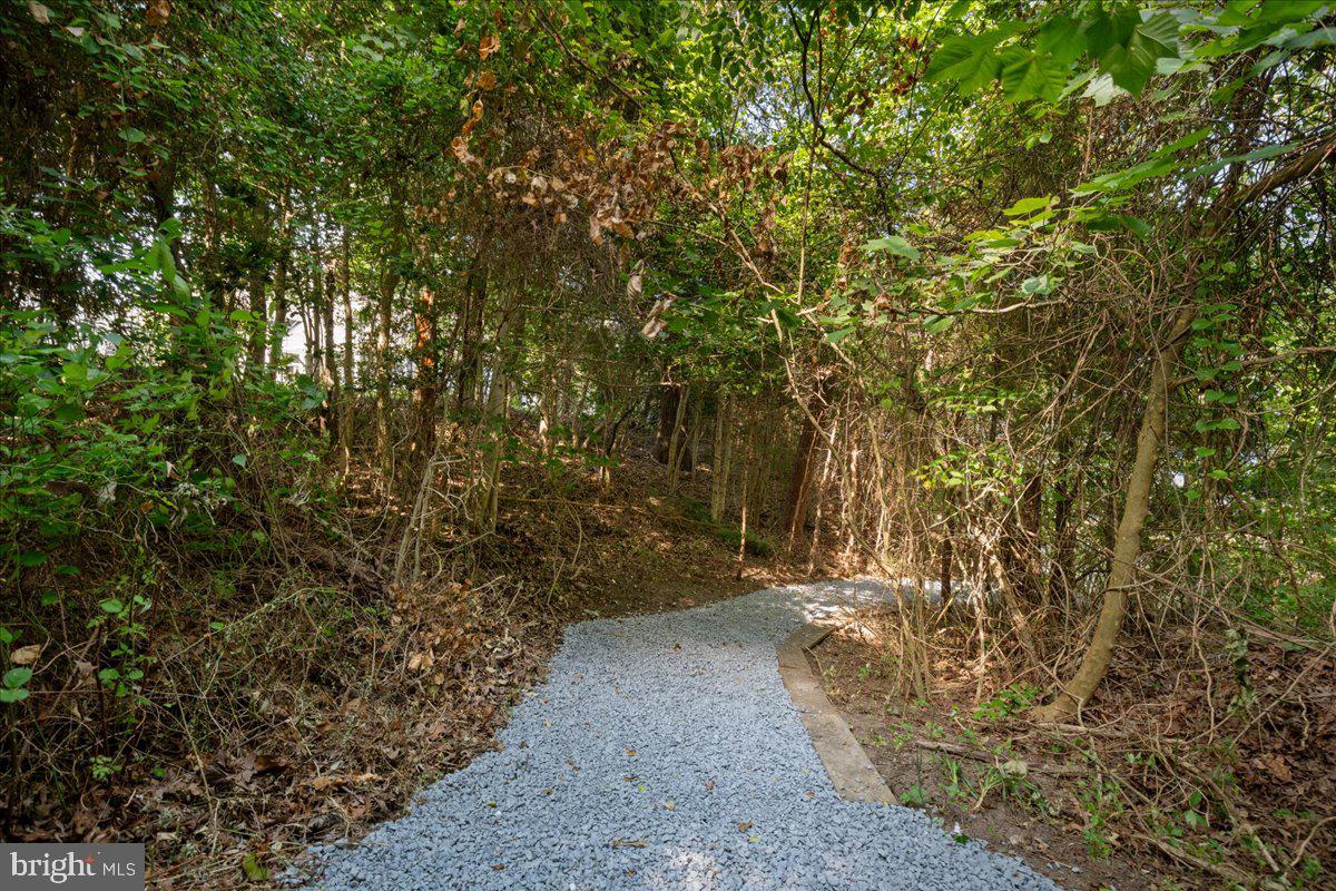 ESPERANZA FARMS - Residential